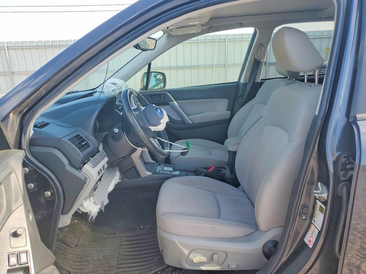 2014 Subaru Forester 2.5i Premium Gray vin: JF2SJAEC7EH462841
