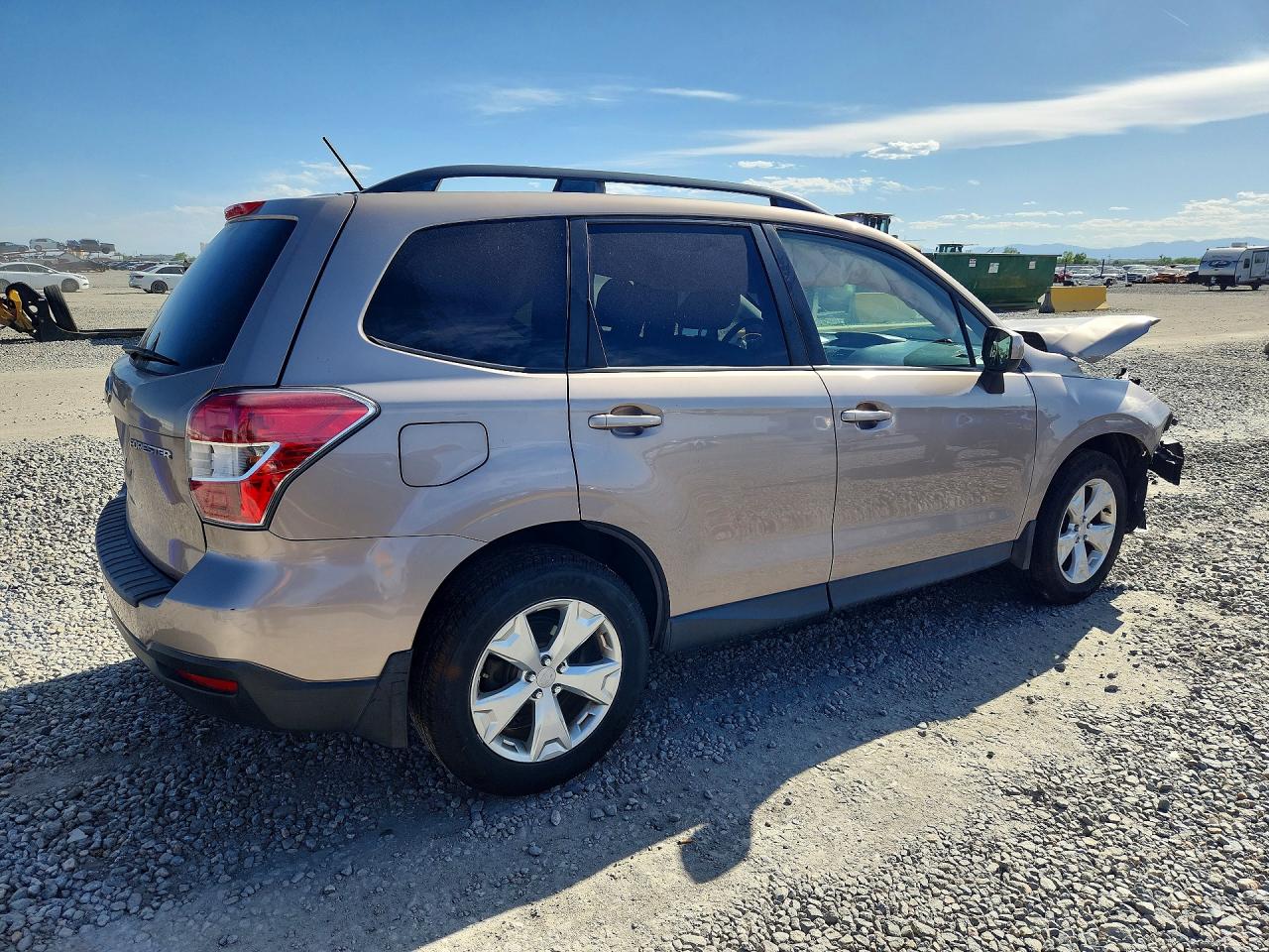 2014 Subaru Forester 2.5i Premium Tan vin: JF2SJAEC7EH496732
