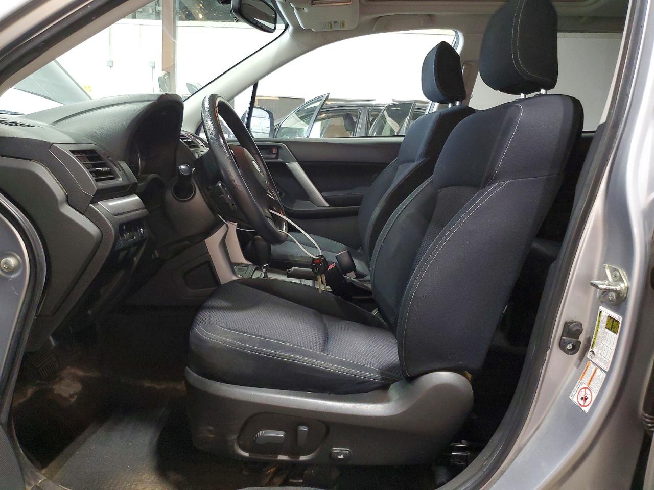 2014 Subaru Forester 2.5i Premium Silver vin: JF2SJAEC7EH502013