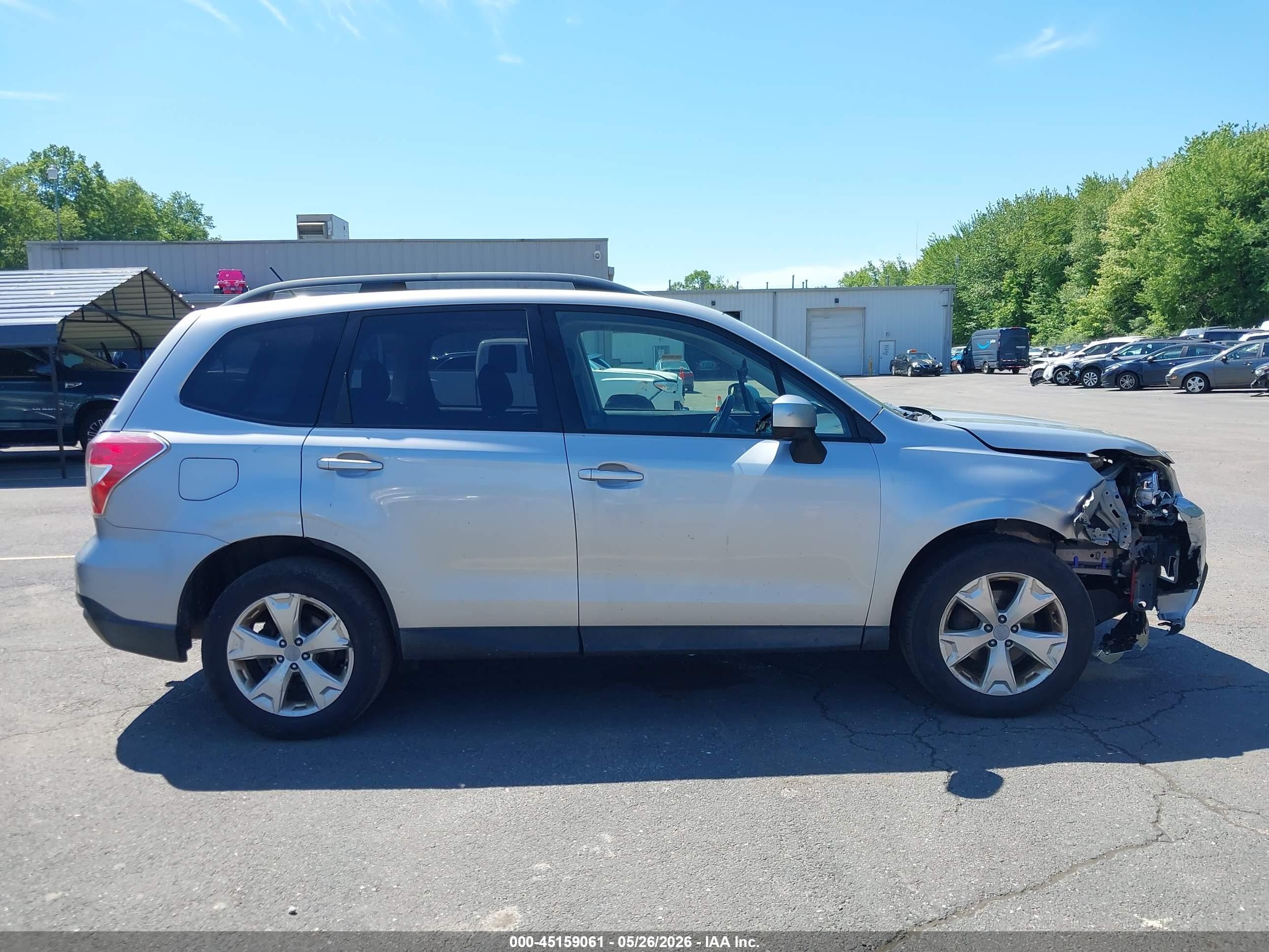 2014 Subaru Forester 2.5i Premium Silver vin: JF2SJAEC7EH509852