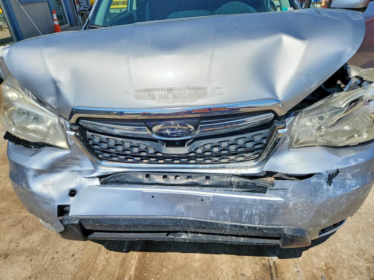 2014 Subaru Forester 2.5i Premium Серебряный vin: JF2SJAEC7EH529647