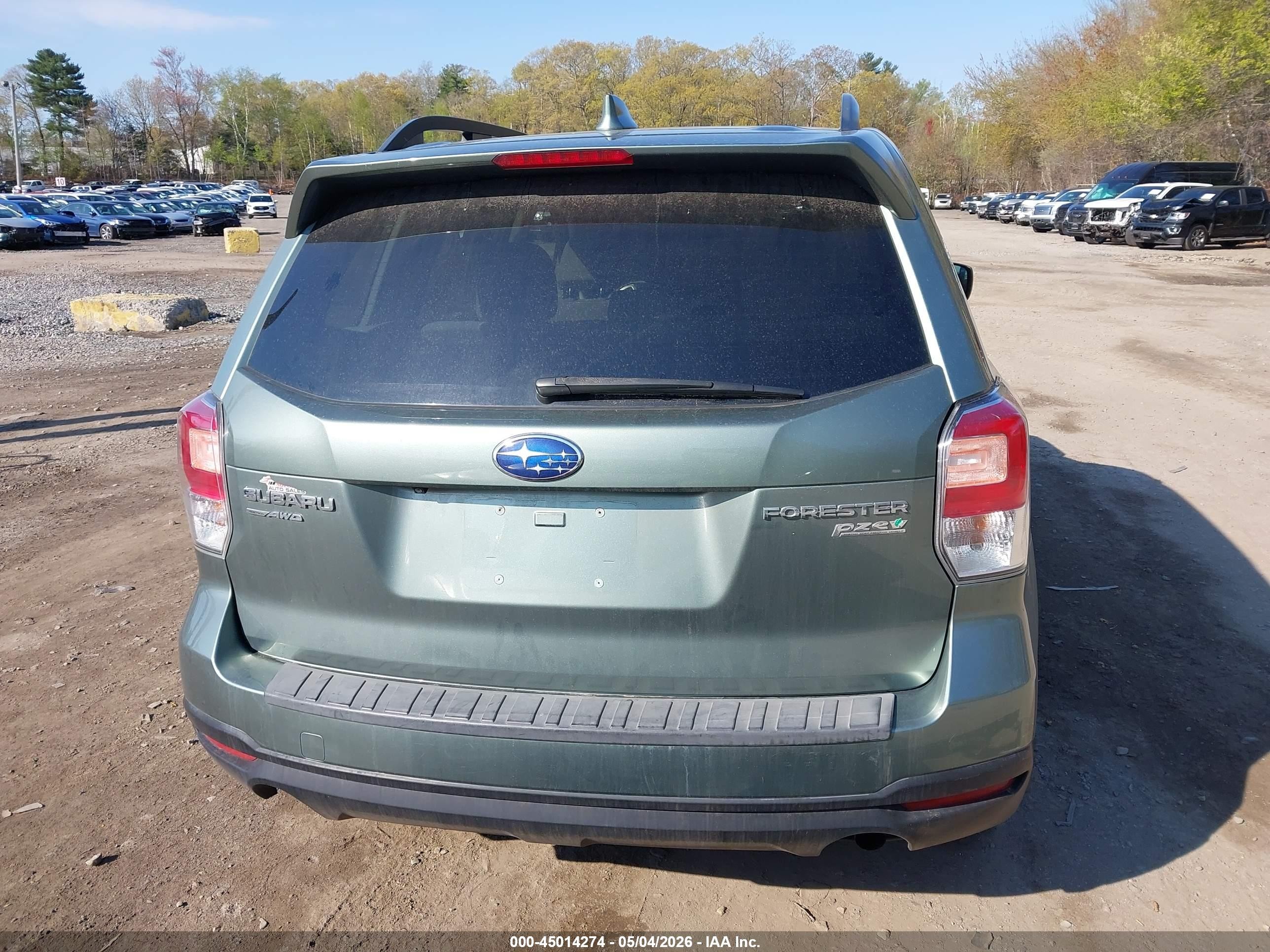 2017 Subaru Forester 2.5i Premium Зеленый vin: JF2SJAEC7HH497206