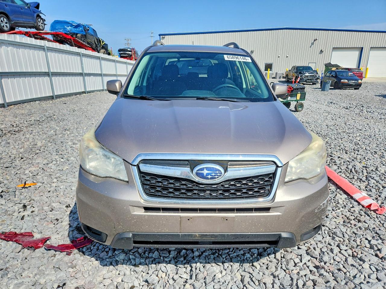 2014 Subaru Forester 2.5i Premium Золотой vin: JF2SJAEC8EH402034