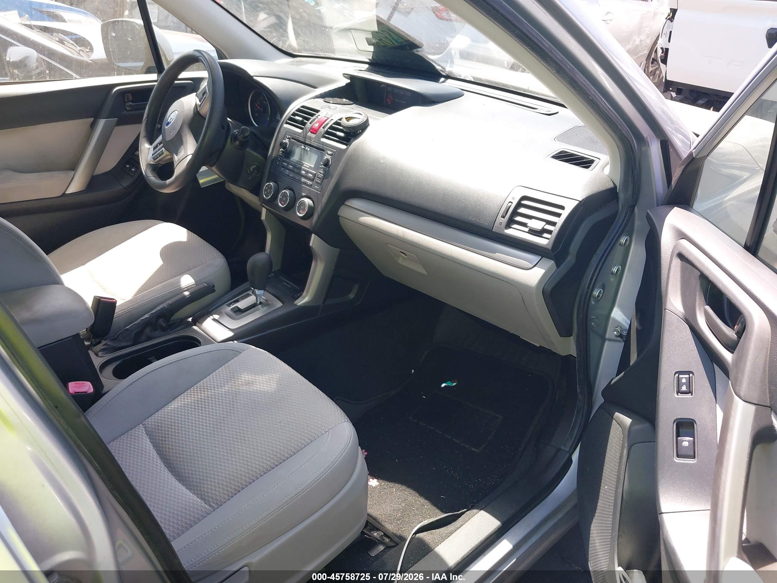 2014 Subaru Forester 2.5i Premium Silver vin: JF2SJAEC8EH455347