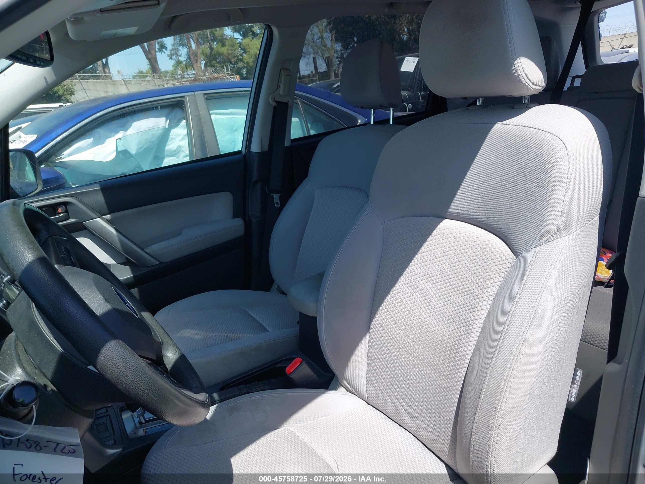 2014 Subaru Forester 2.5i Premium Silver vin: JF2SJAEC8EH455347