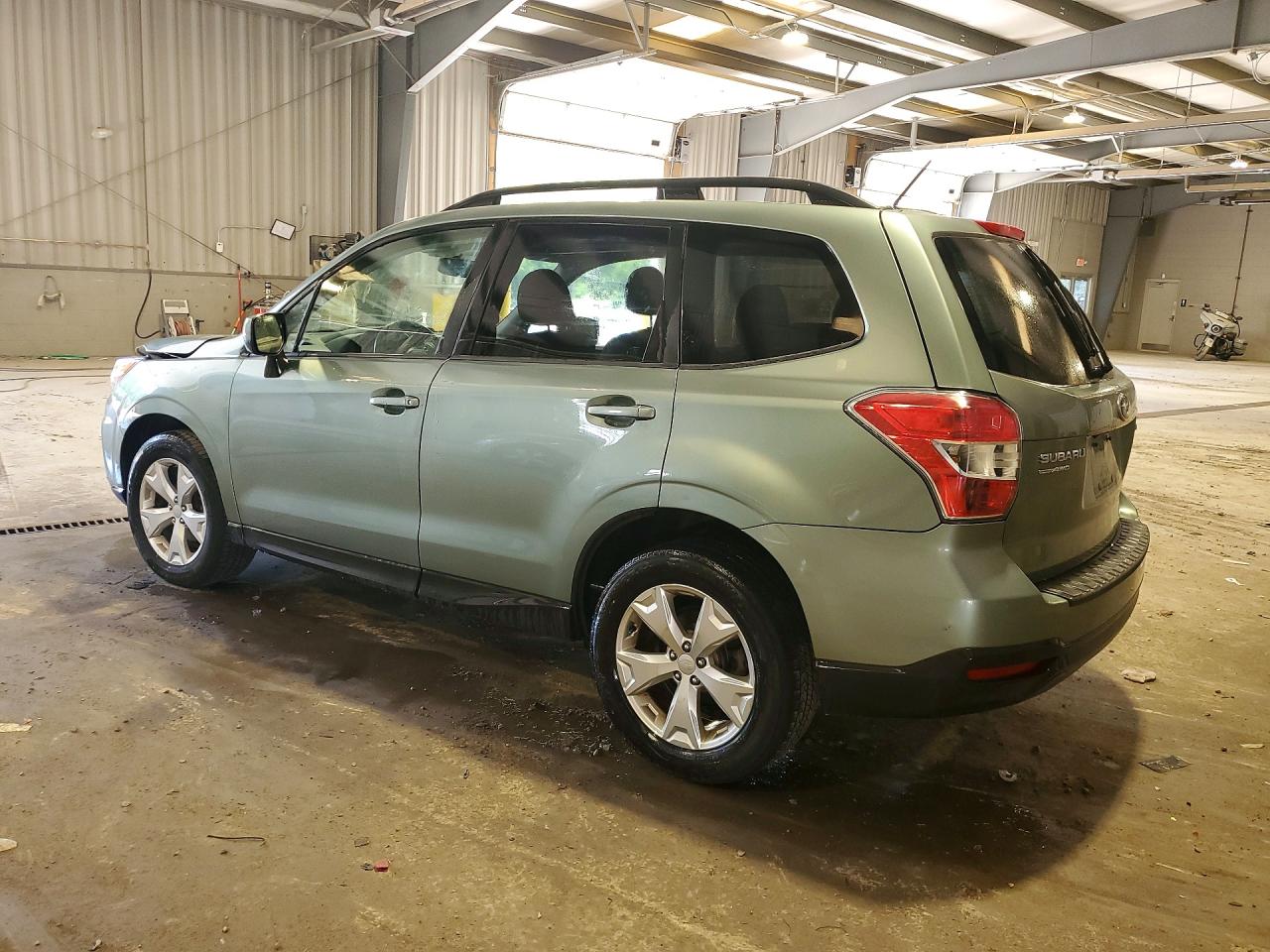 2014 Subaru Forester 2.5i Premium Green vin: JF2SJAEC8EH458460