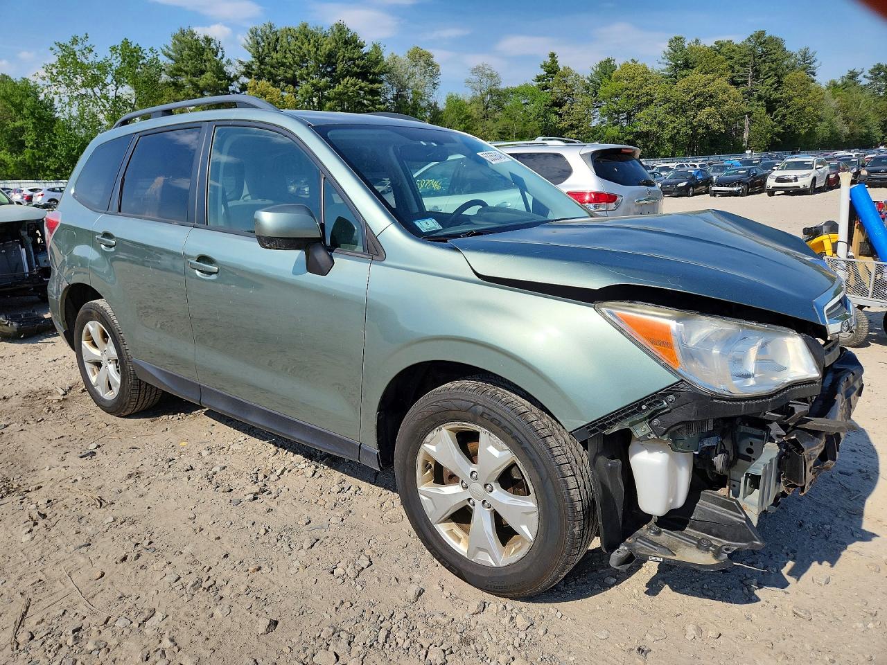 2014 Subaru Forester 2.5i Premium Green vin: JF2SJAEC8EH464940