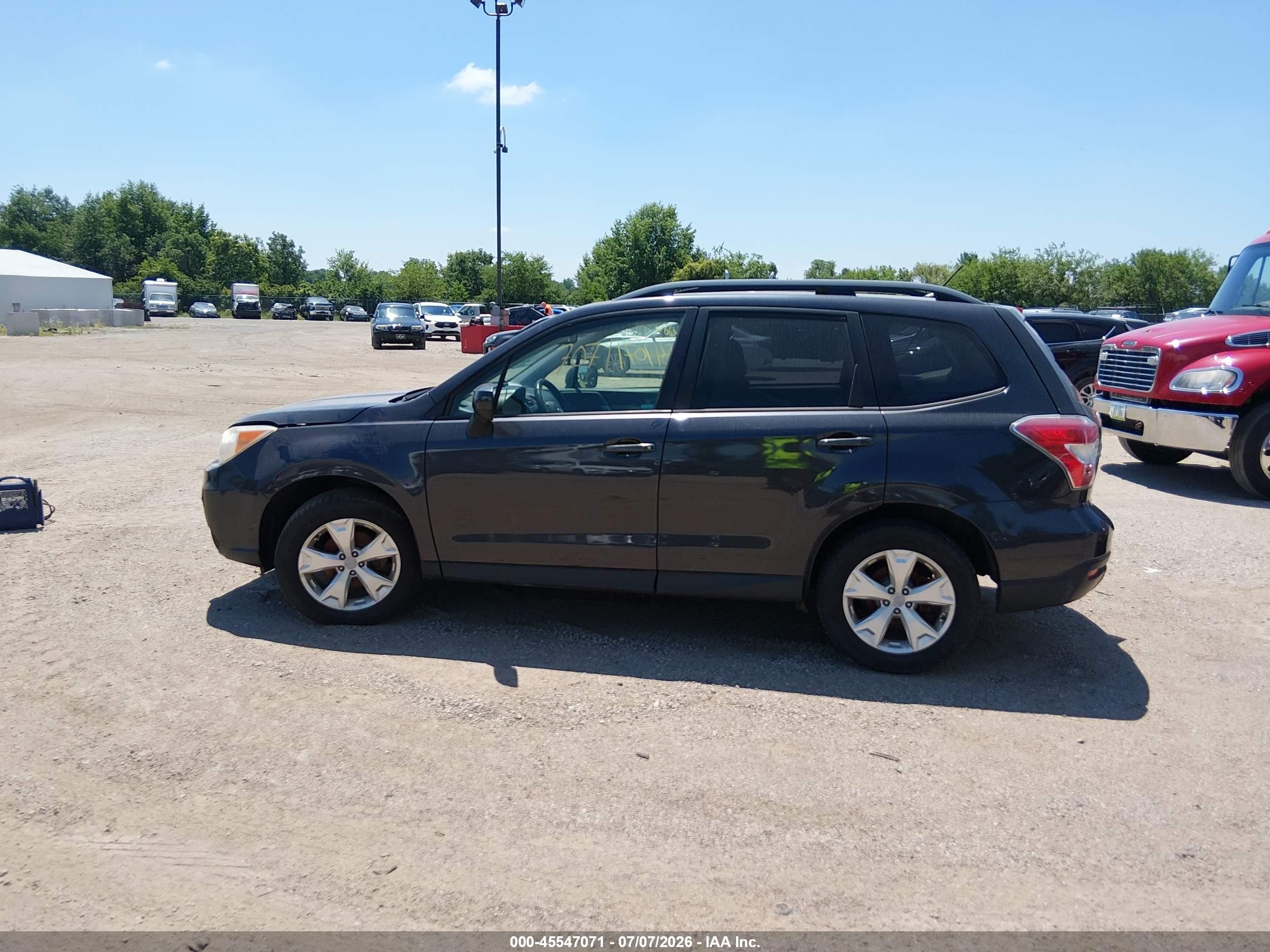 2014 Subaru Forester 2.5i Premium Серый vin: JF2SJAEC8EH476943