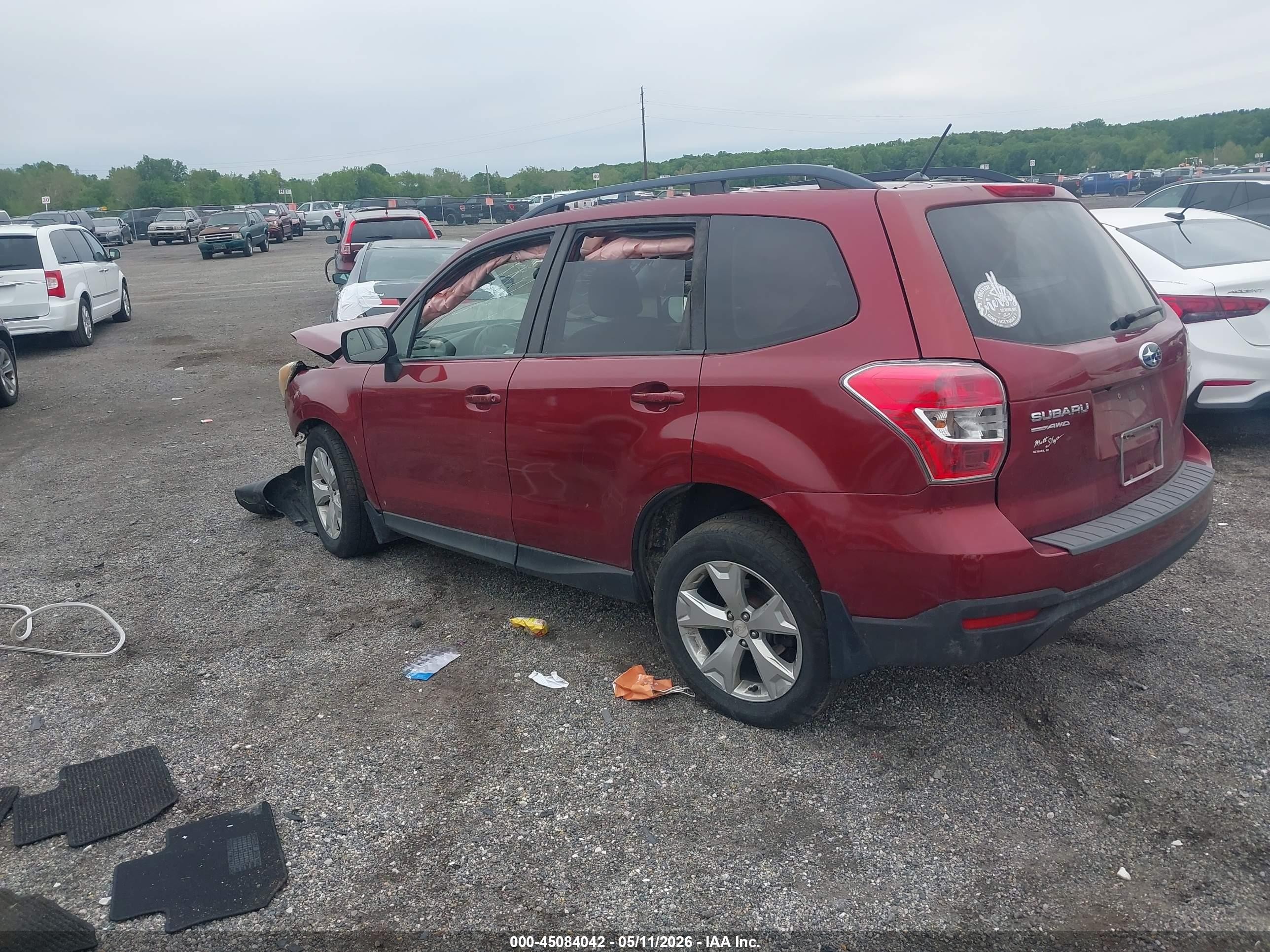 2014 Subaru Forester 2.5i Premium Red vin: JF2SJAEC8EH483228