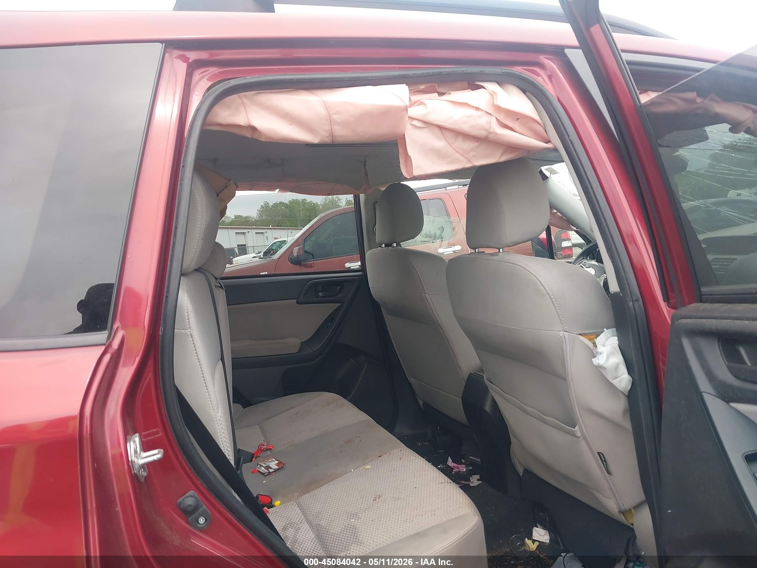 2014 Subaru Forester 2.5i Premium Red vin: JF2SJAEC8EH483228