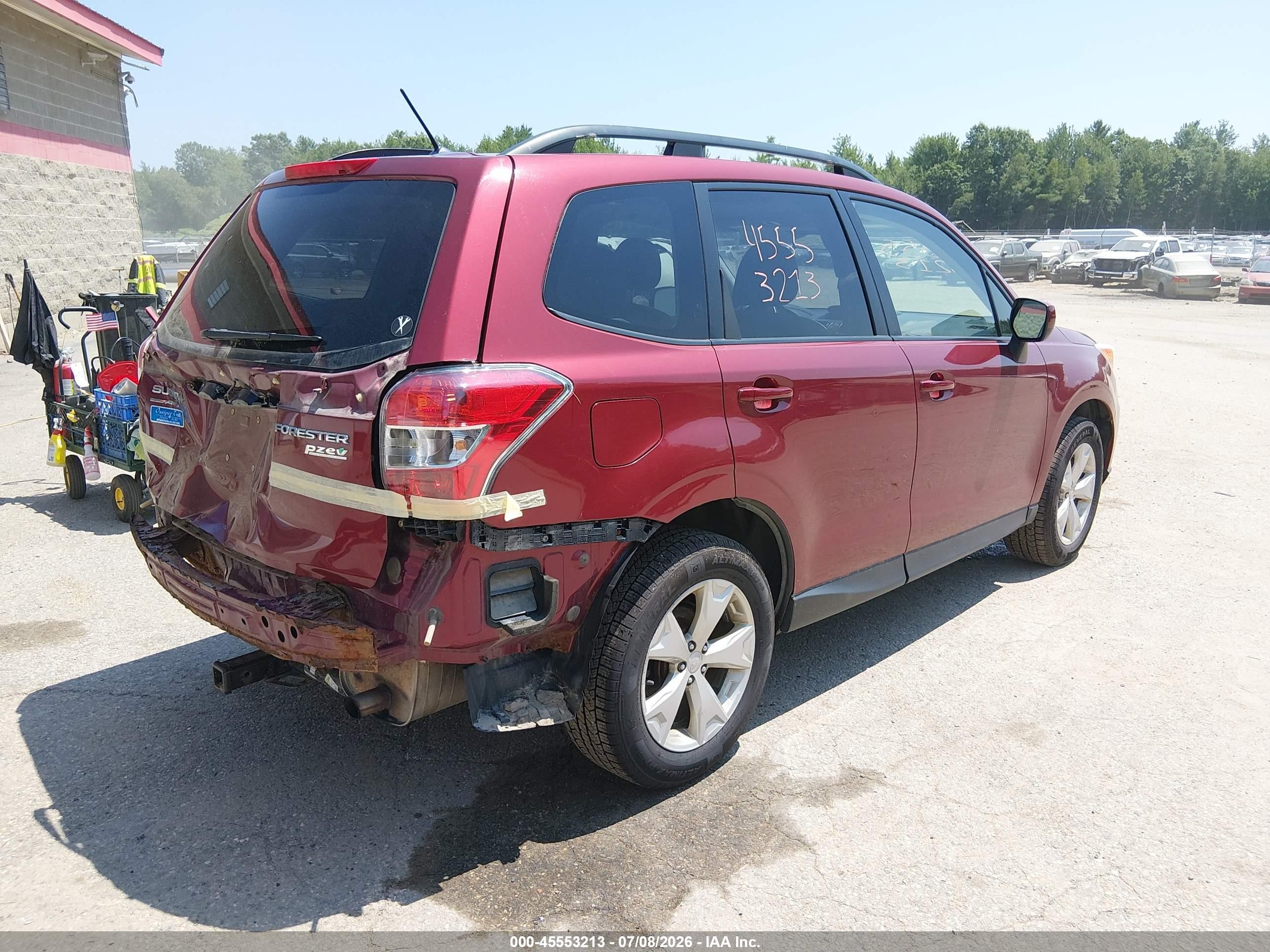 2014 Subaru Forester 2.5i Premium Red vin: JF2SJAEC8EH505017