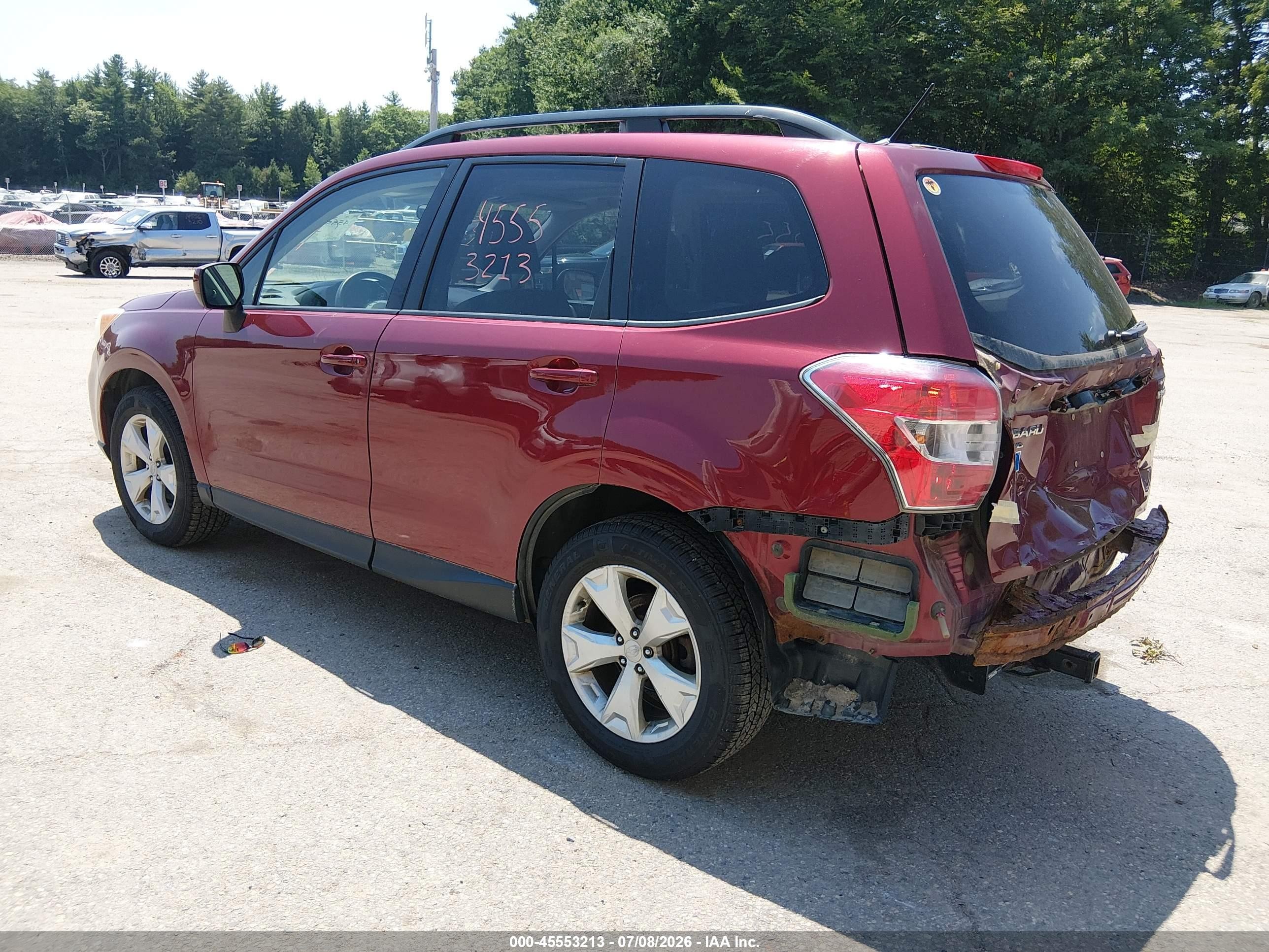 2014 Subaru Forester 2.5i Premium Red vin: JF2SJAEC8EH505017