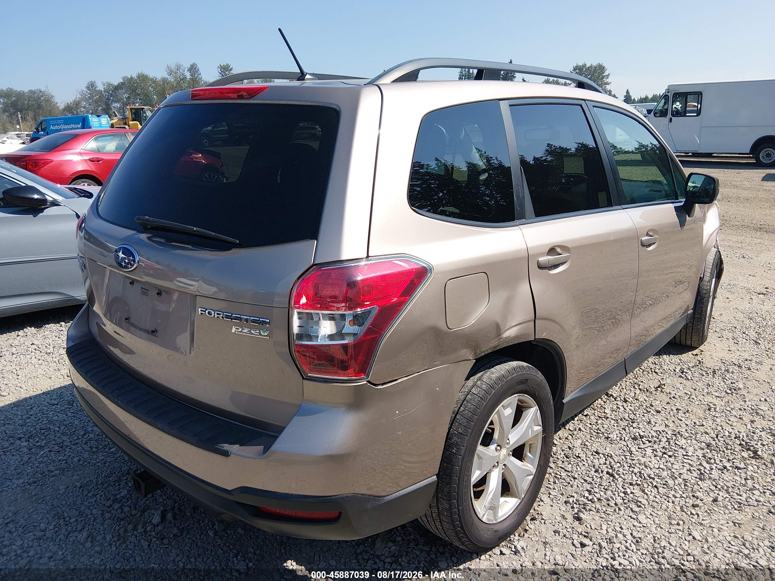 2014 Subaru Forester 2.5i Premium Gold vin: JF2SJAEC8EH516213
