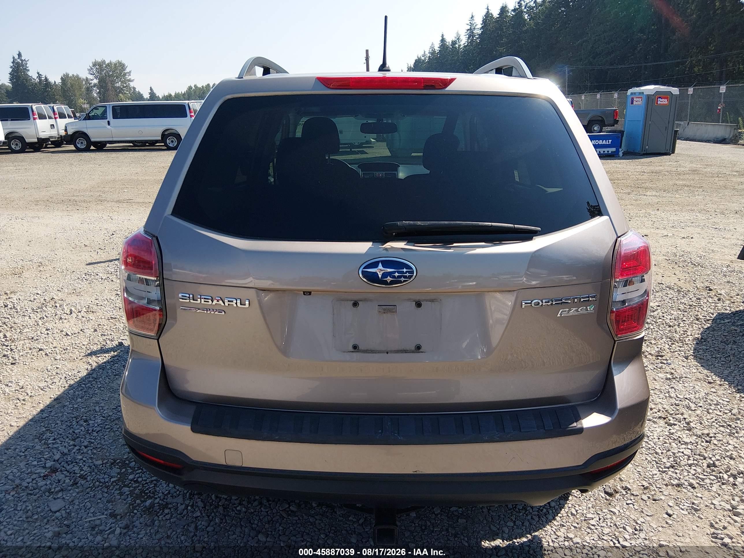 2014 Subaru Forester 2.5i Premium Gold vin: JF2SJAEC8EH516213