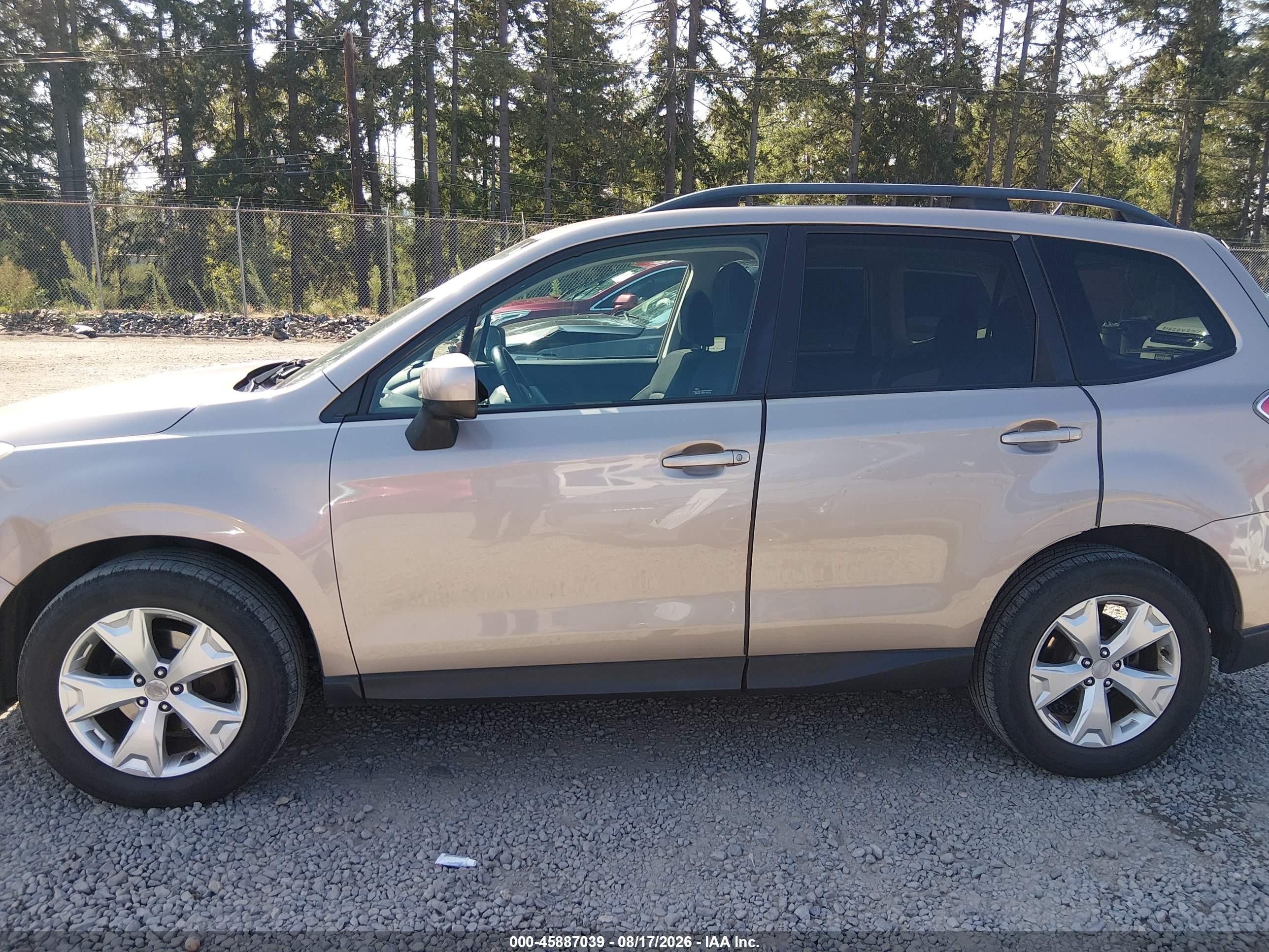 2014 Subaru Forester 2.5i Premium Gold vin: JF2SJAEC8EH516213