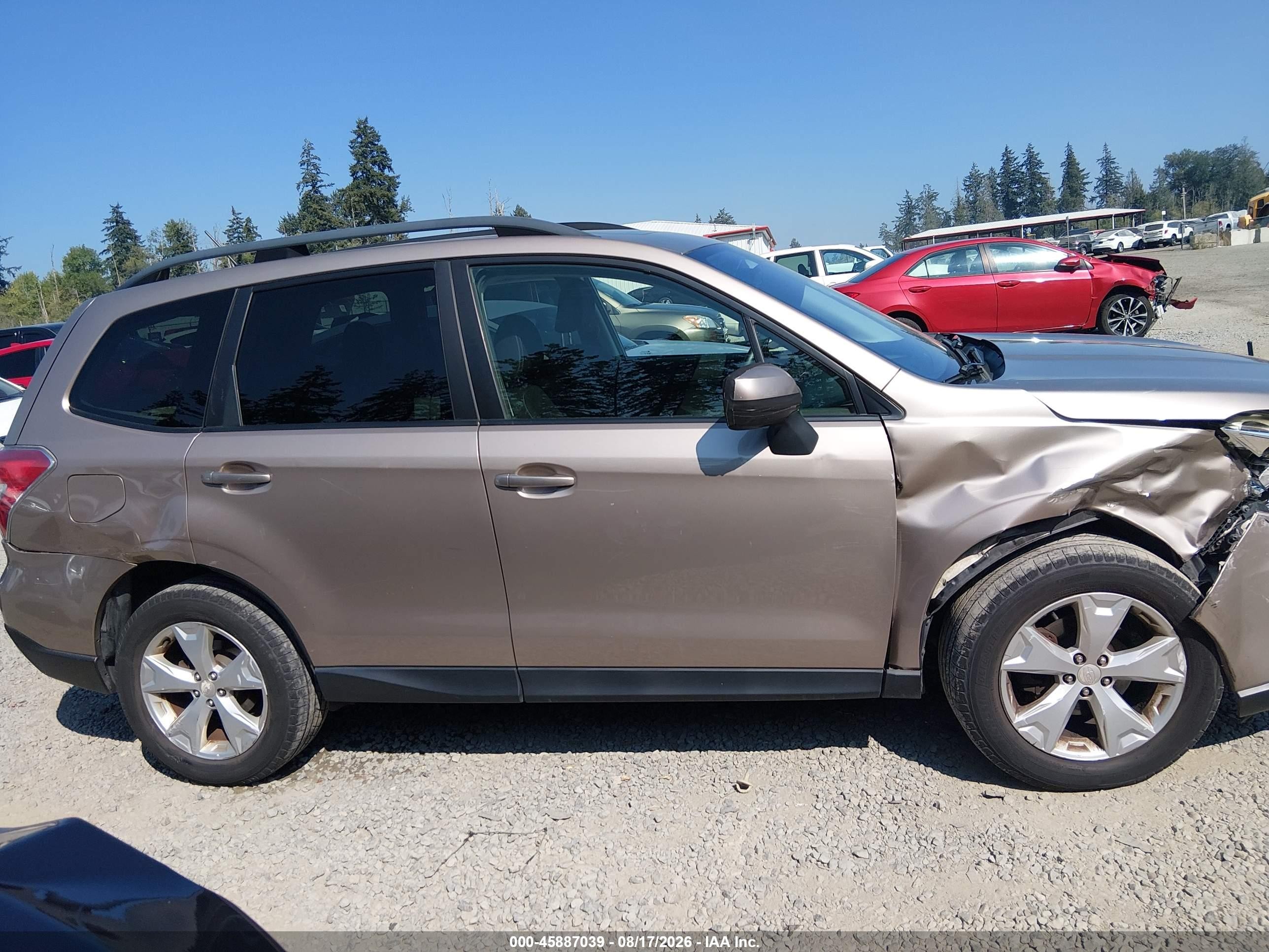 2014 Subaru Forester 2.5i Premium Gold vin: JF2SJAEC8EH516213