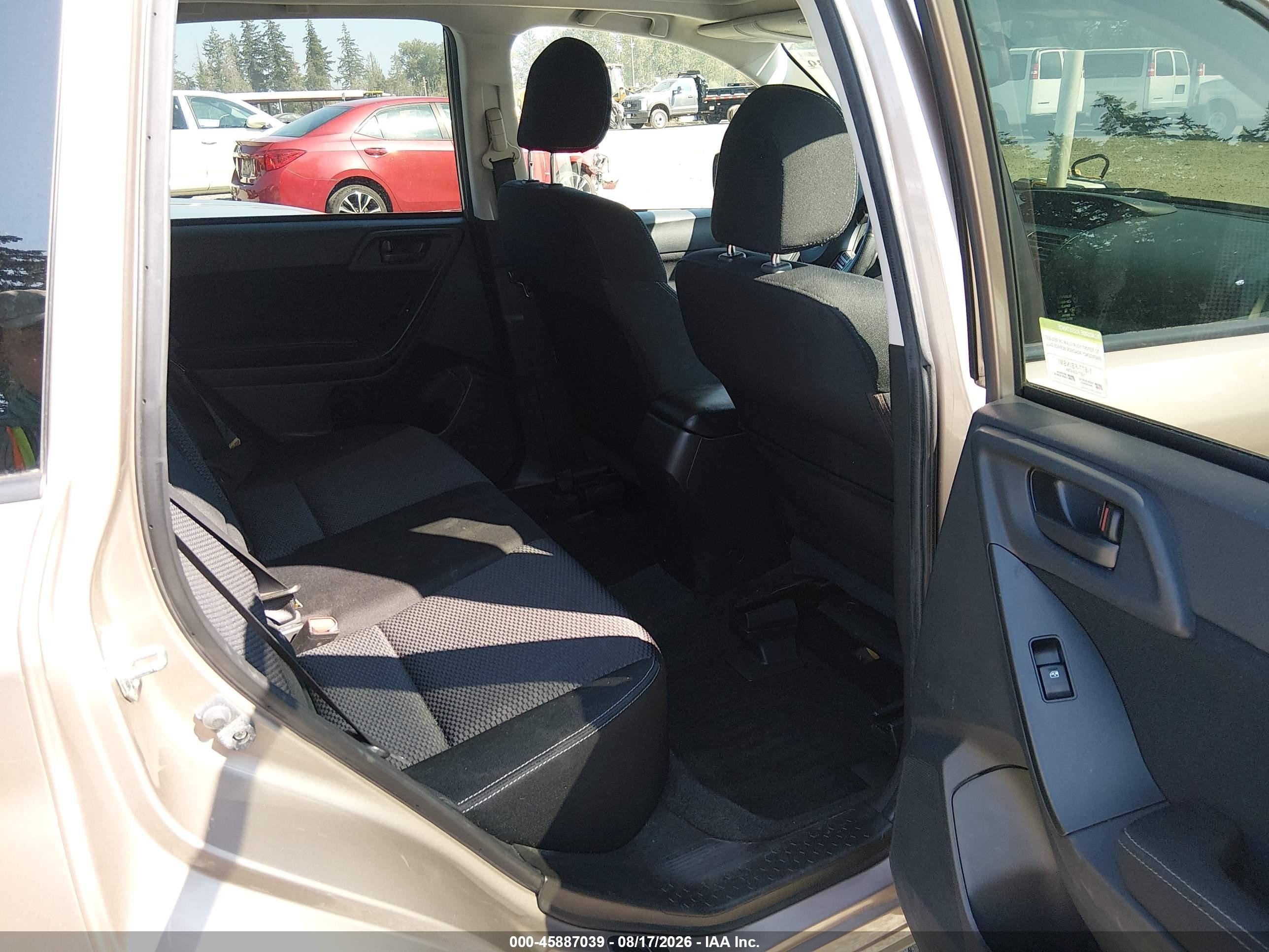2014 Subaru Forester 2.5i Premium Gold vin: JF2SJAEC8EH516213