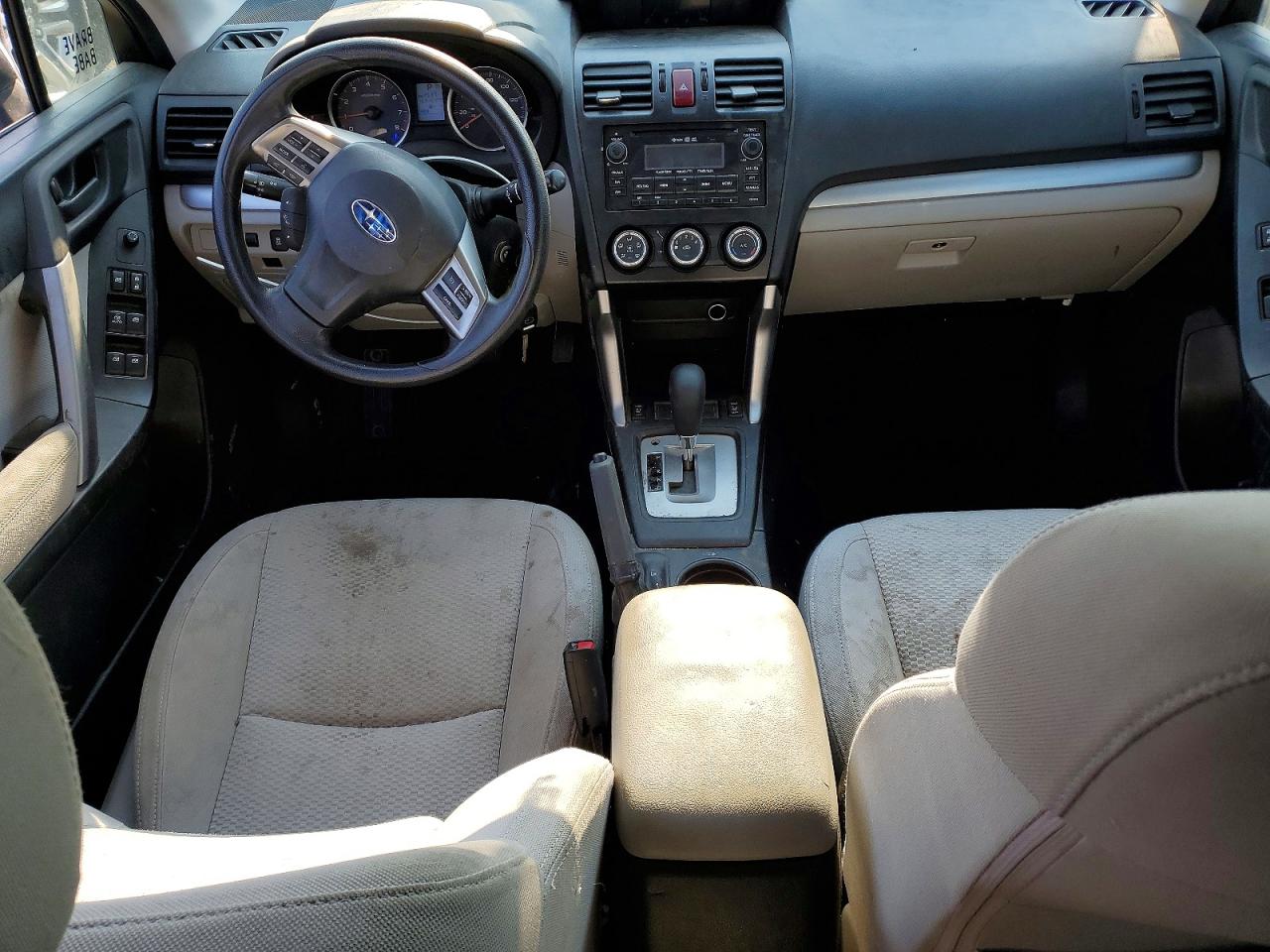 2014 Subaru Forester 2.5i Premium Silver vin: JF2SJAEC8EH533884