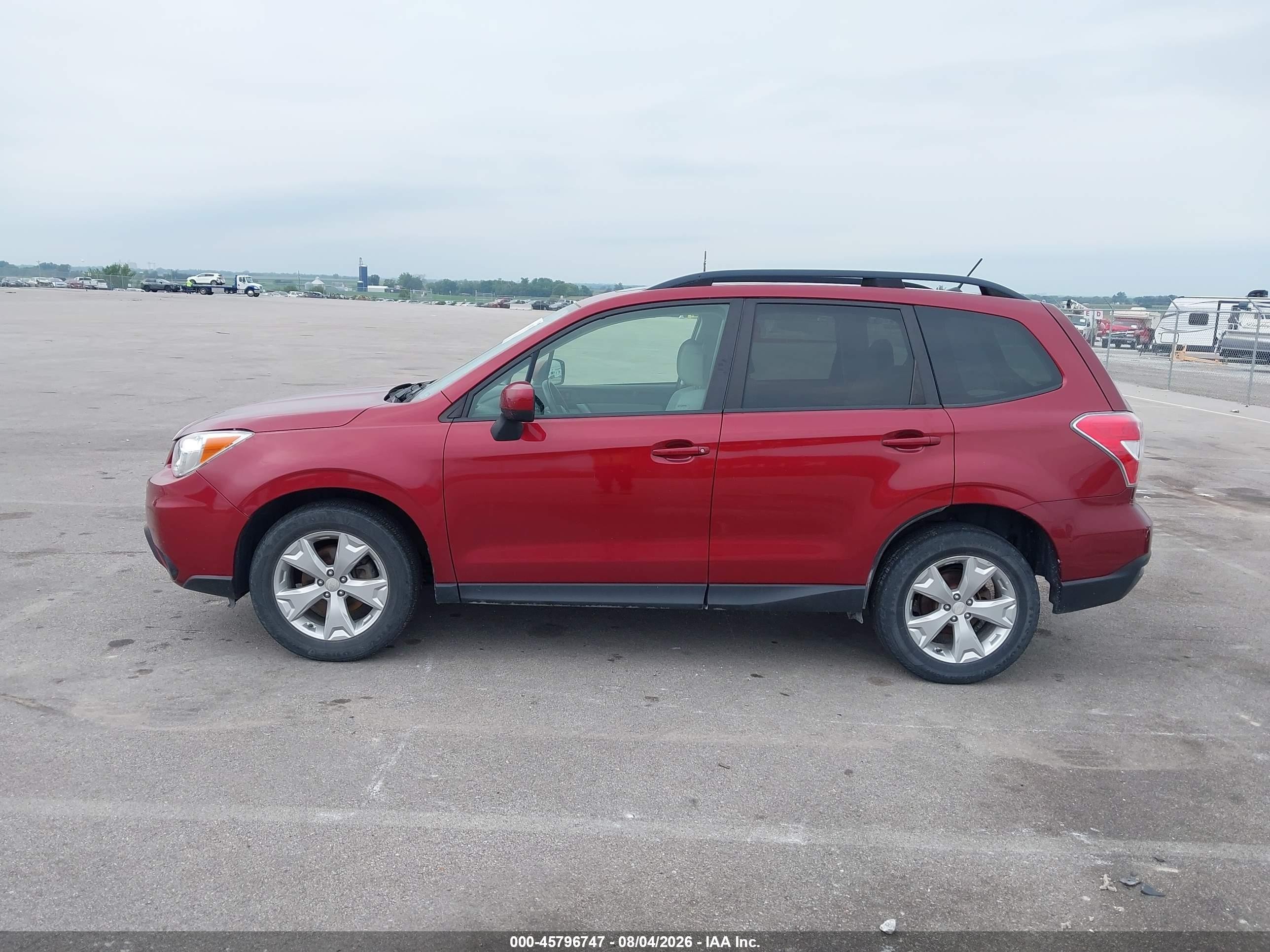 2014 Subaru Forester 2.5i Premium Red vin: JF2SJAEC8EH544464