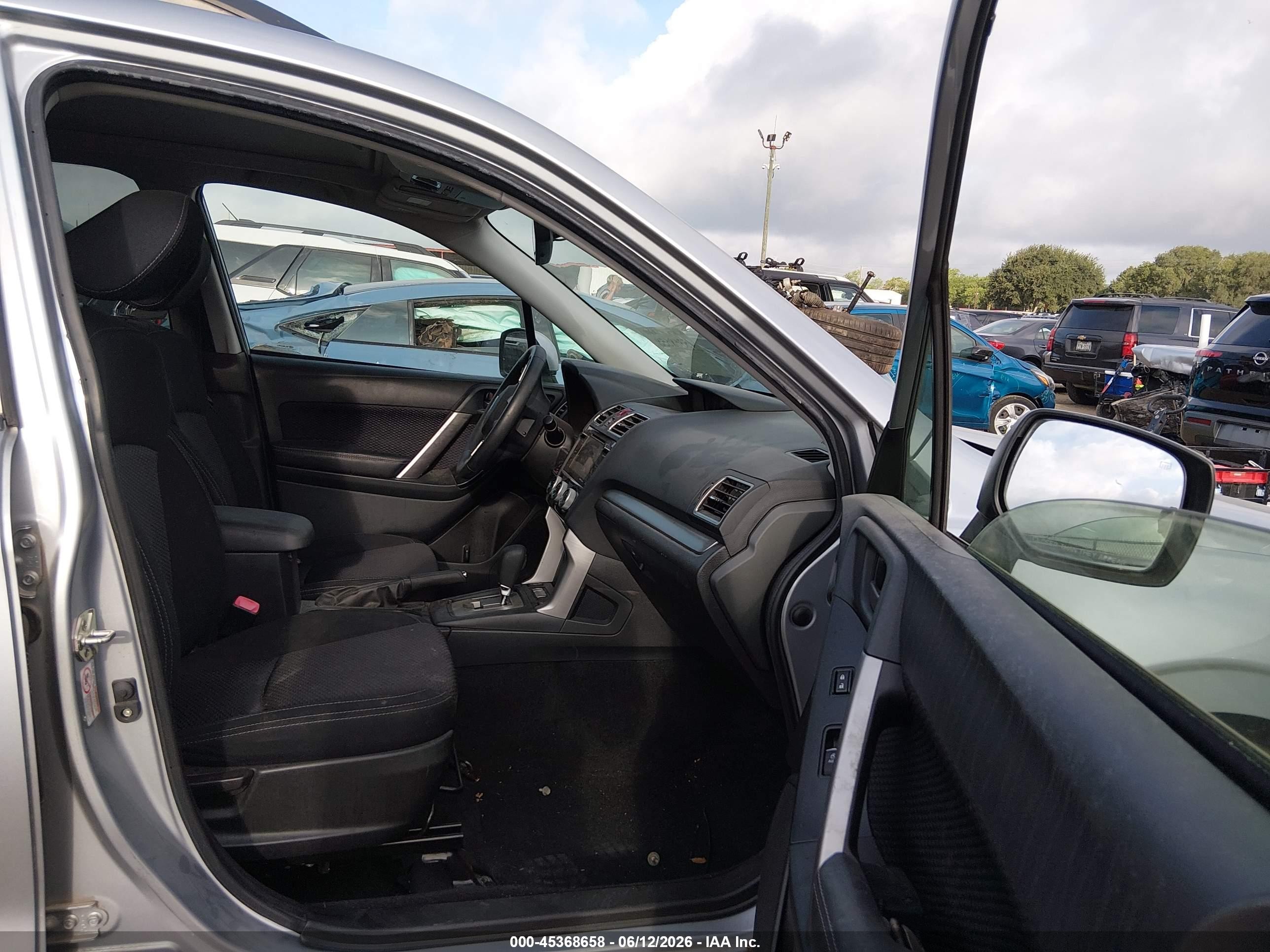2017 Subaru Forester 2.5i Premium Light Blue vin: JF2SJAEC8HH431070