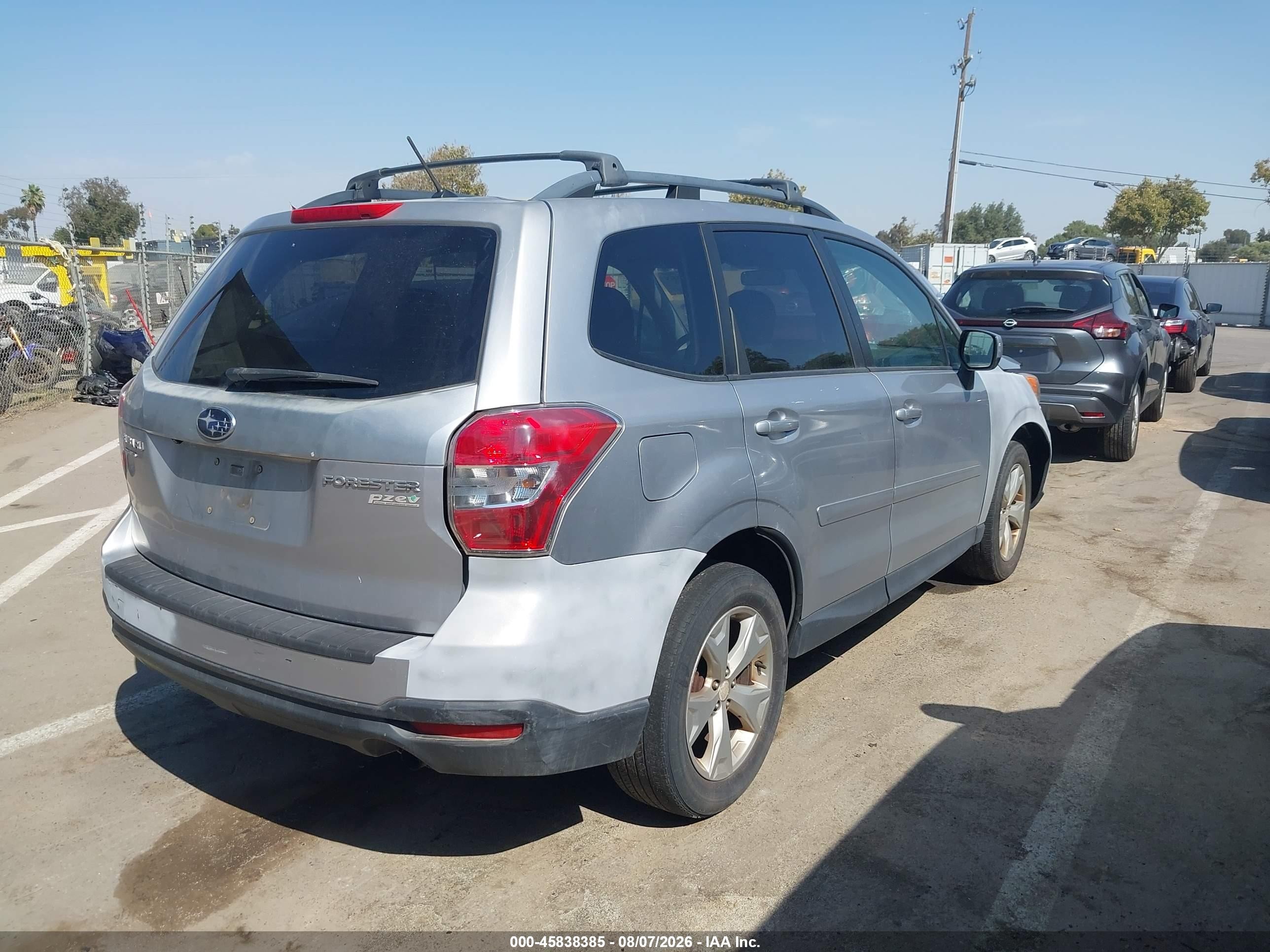 2014 Subaru Forester 2.5i Premium Silver vin: JF2SJAEC9EH403712