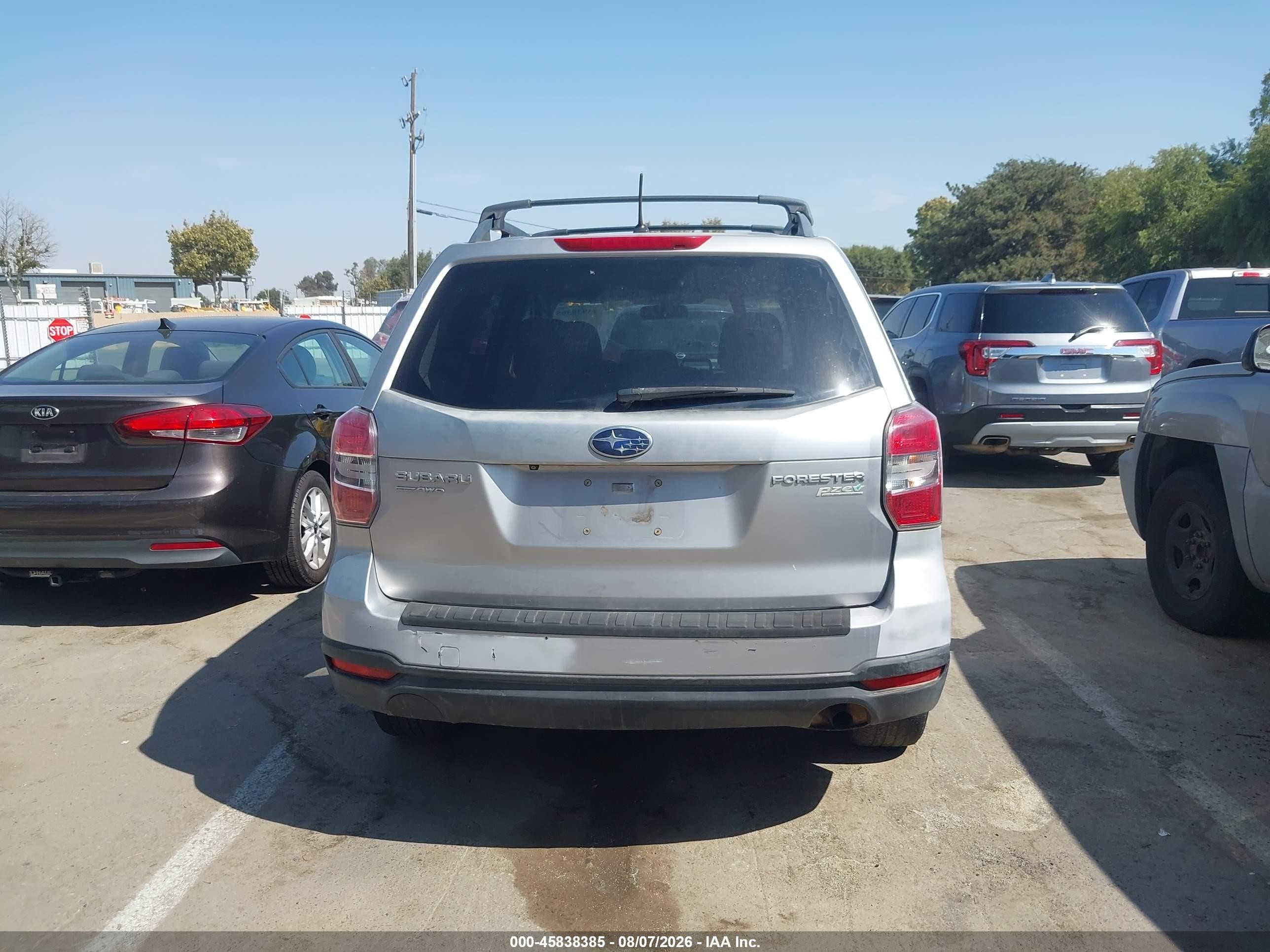 2014 Subaru Forester 2.5i Premium Silver vin: JF2SJAEC9EH403712
