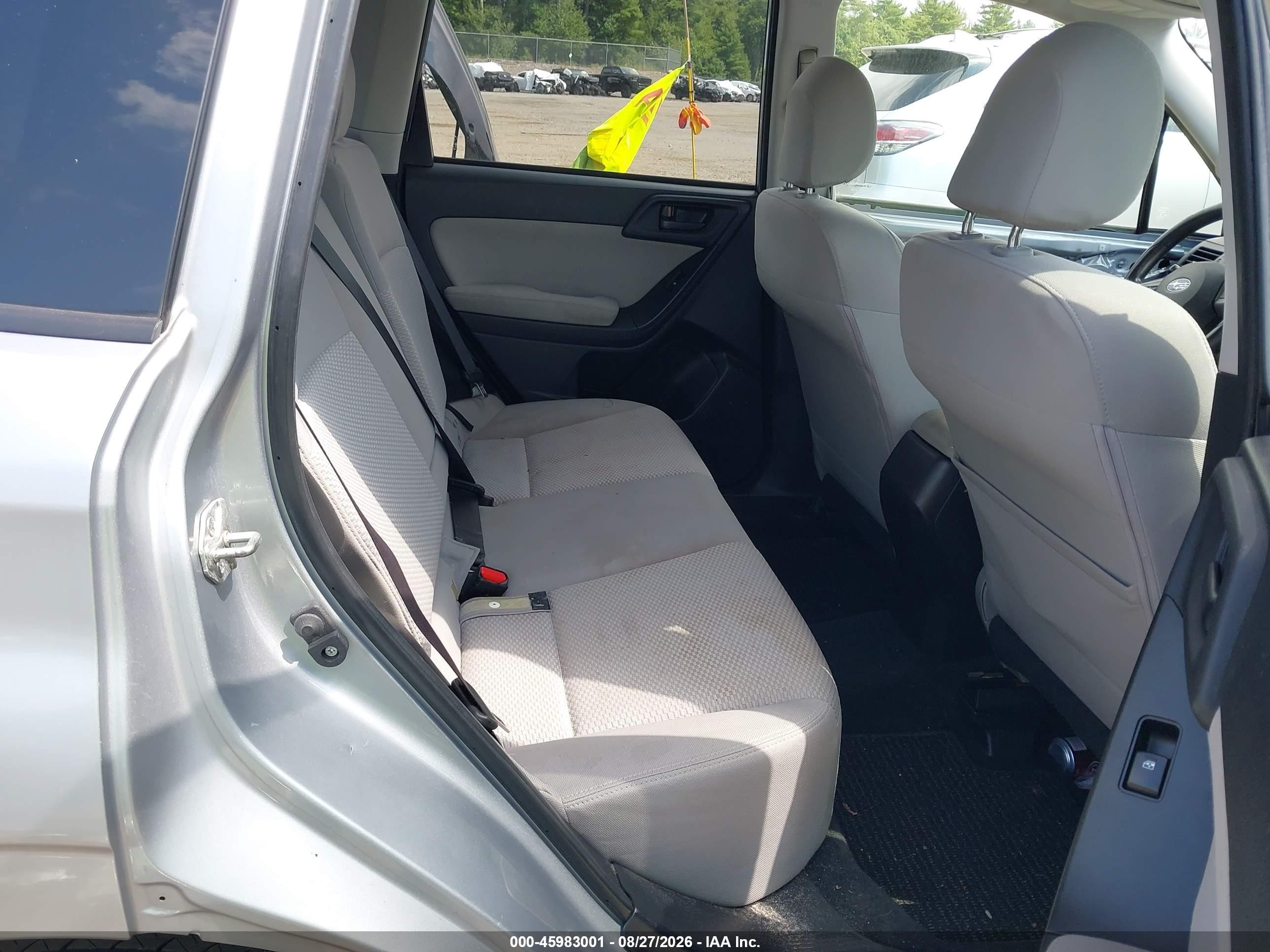 2014 Subaru Forester 2.5i Premium Silver vin: JF2SJAEC9EH406688