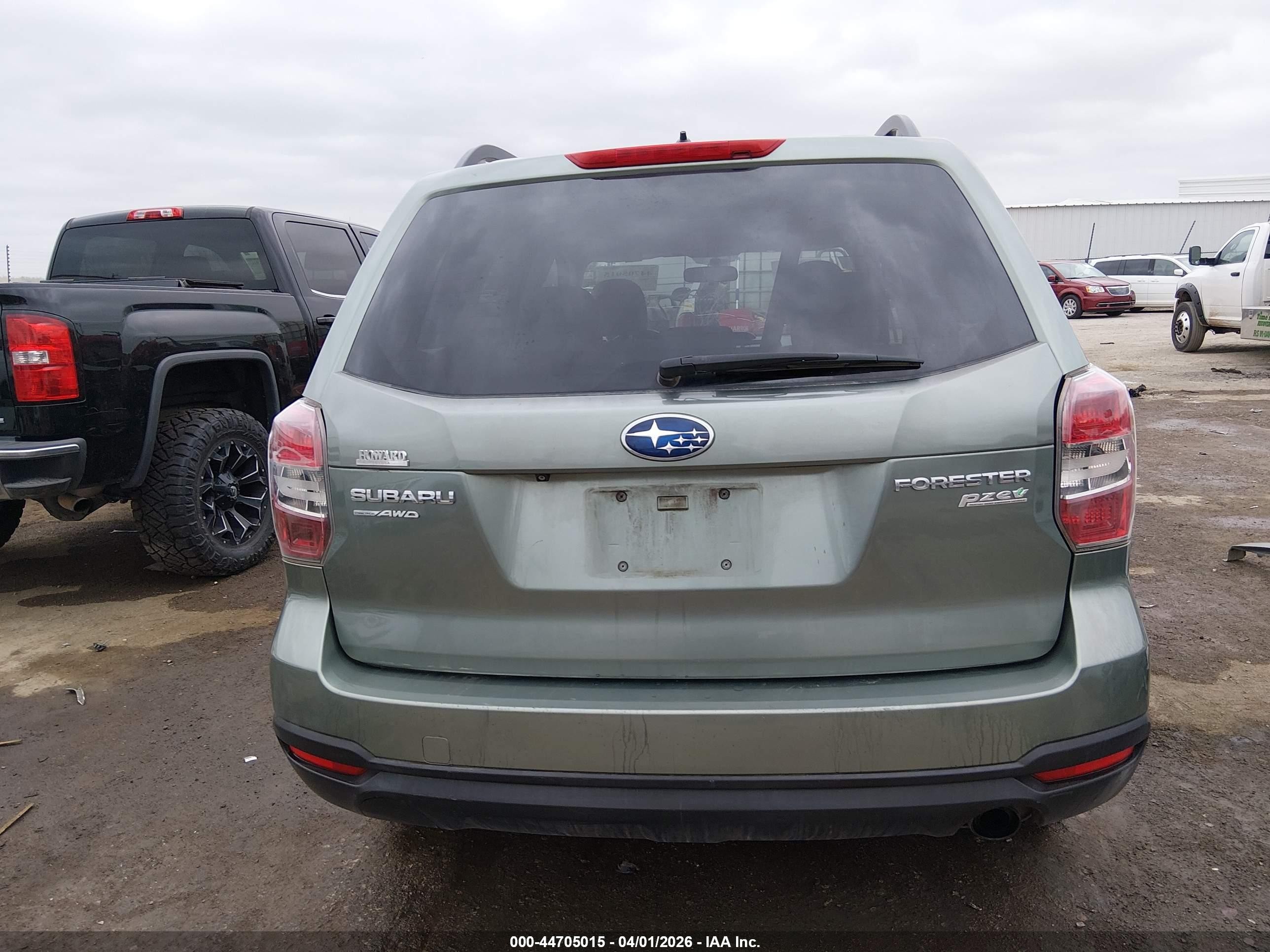2014 Subaru Forester 2.5i Premium Green vin: JF2SJAEC9EH494514