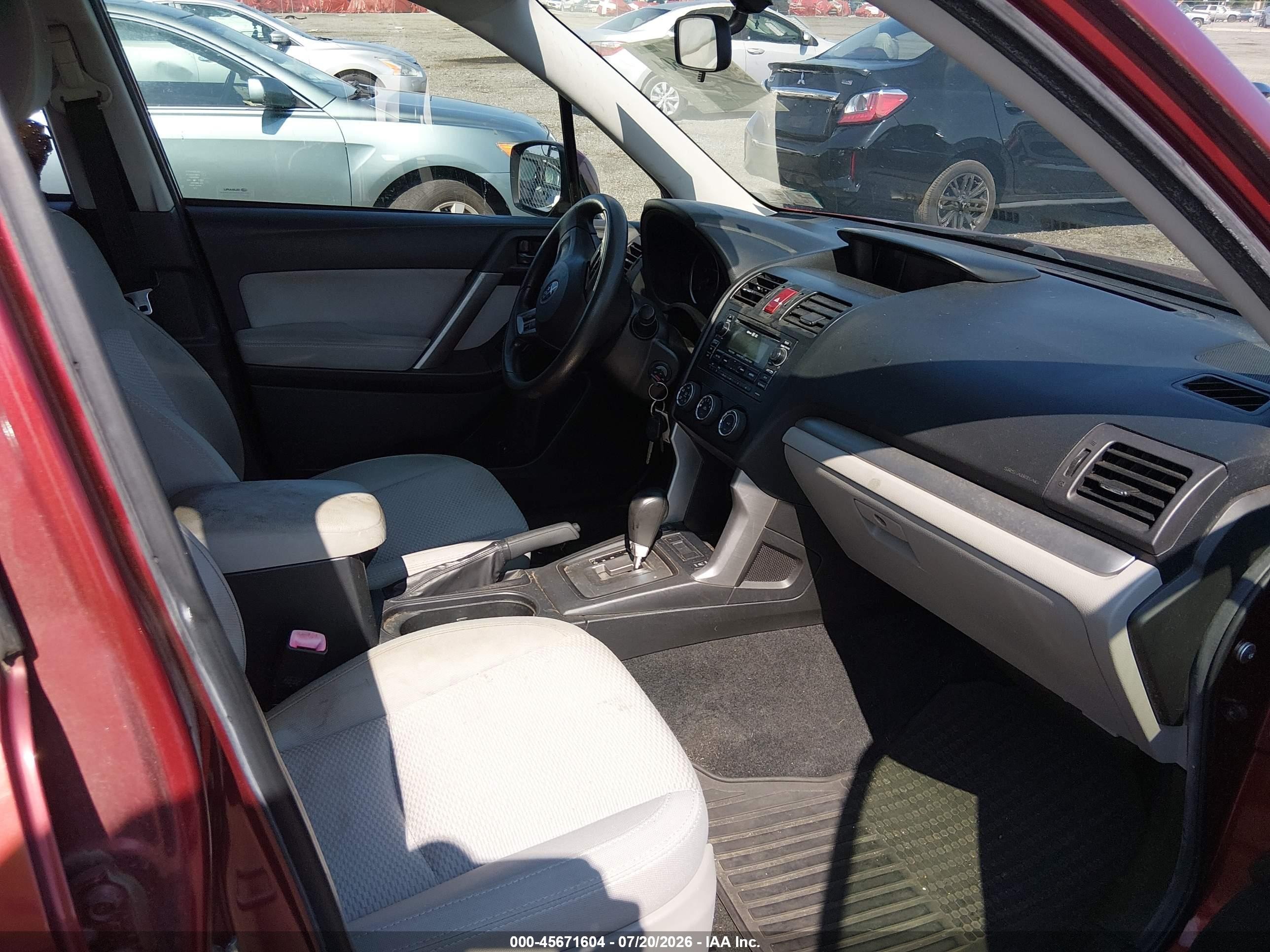 2014 Subaru Forester 2.5i Premium Burgundy vin: JF2SJAEC9EH505463
