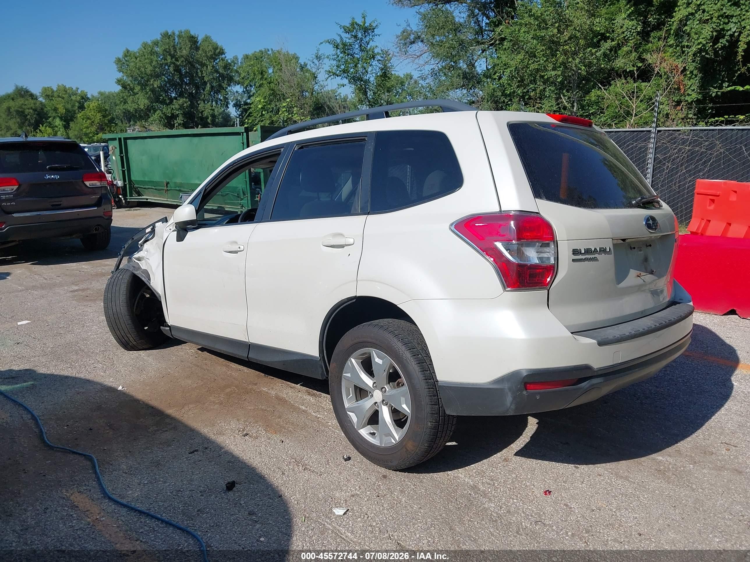 2014 Subaru Forester 2.5i Premium Белый vin: JF2SJAECXEH402262