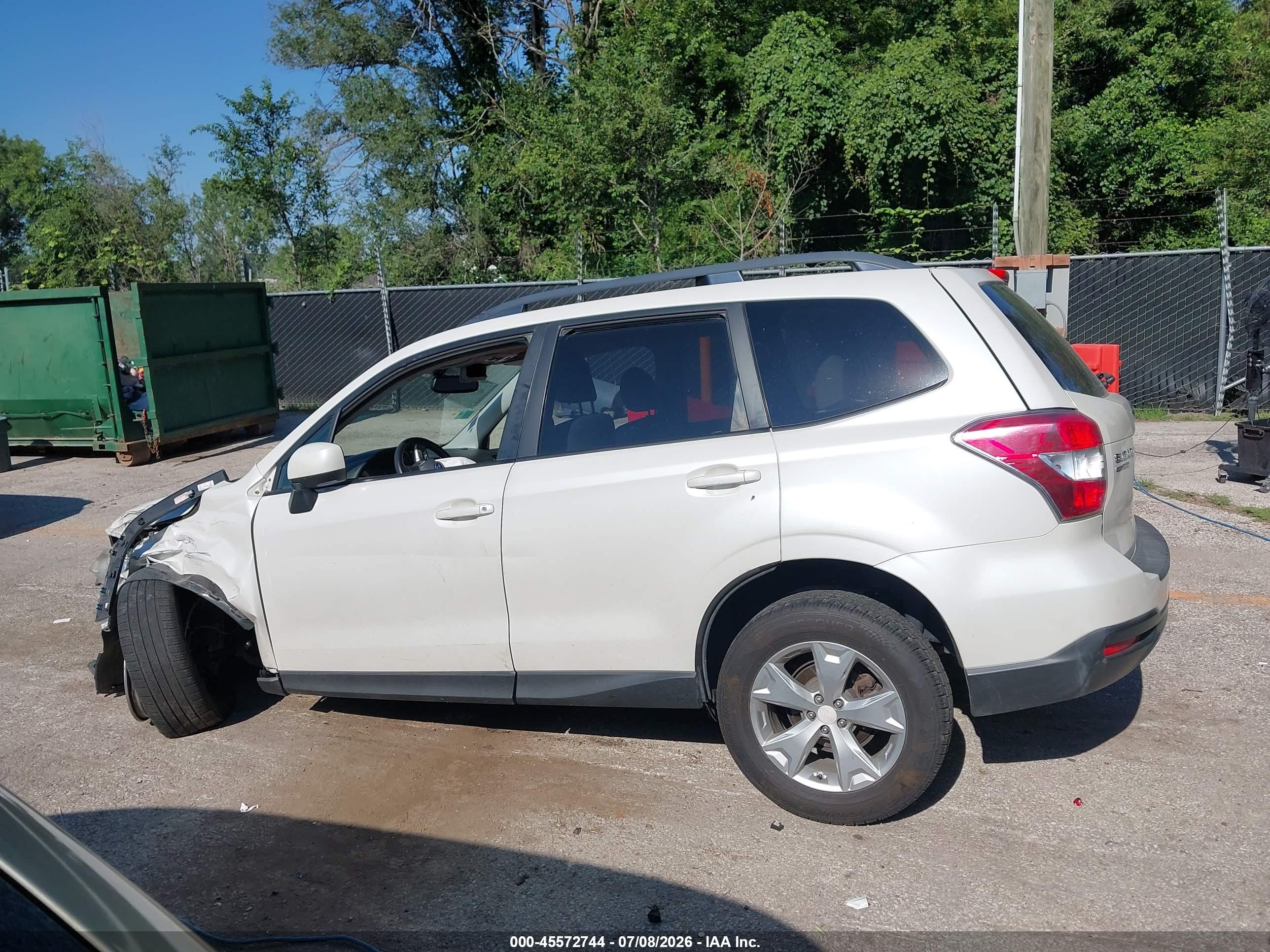 2014 Subaru Forester 2.5i Premium Белый vin: JF2SJAECXEH402262