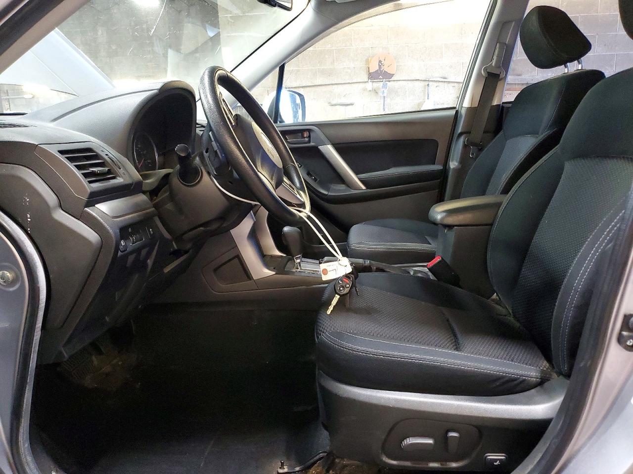 2014 Subaru Forester 2.5i Premium Silver vin: JF2SJAECXEH474384