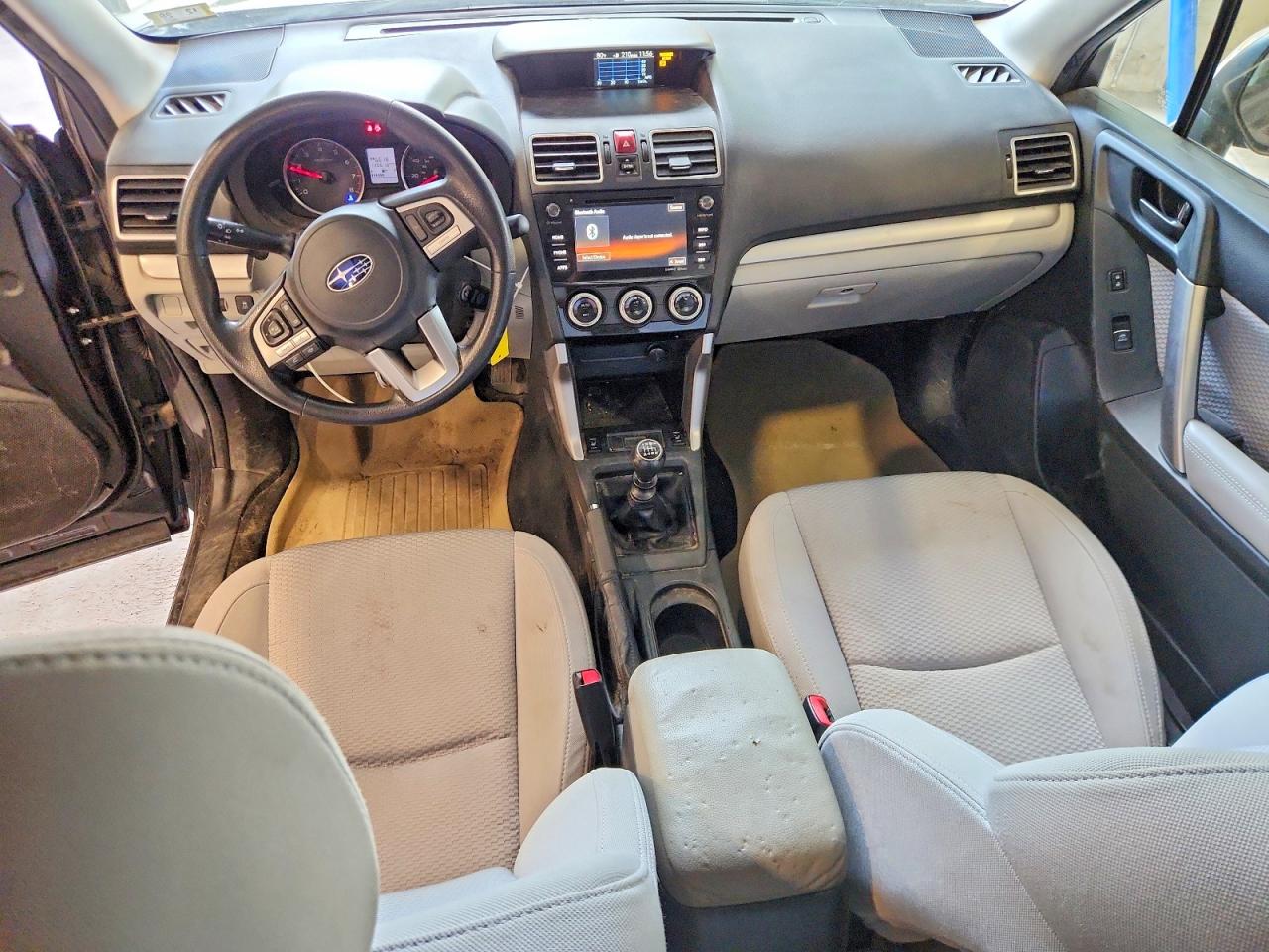 2017 Subaru Forester 2.5i Premium Gray vin: JF2SJAECXHG804275