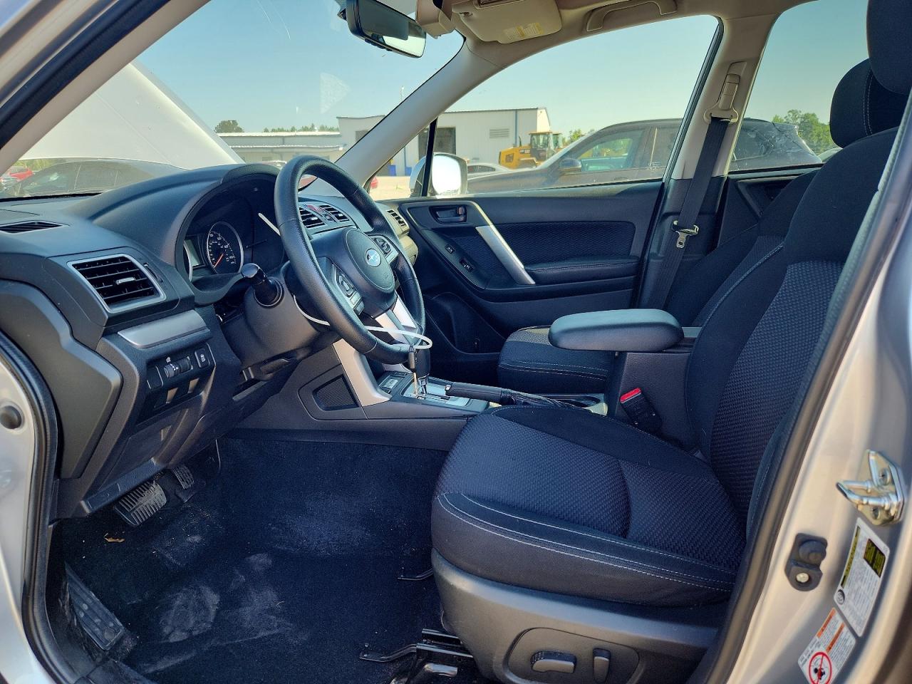 2018 Subaru Forester 2.5i Premium Silver vin: JF2SJAECXJH470975