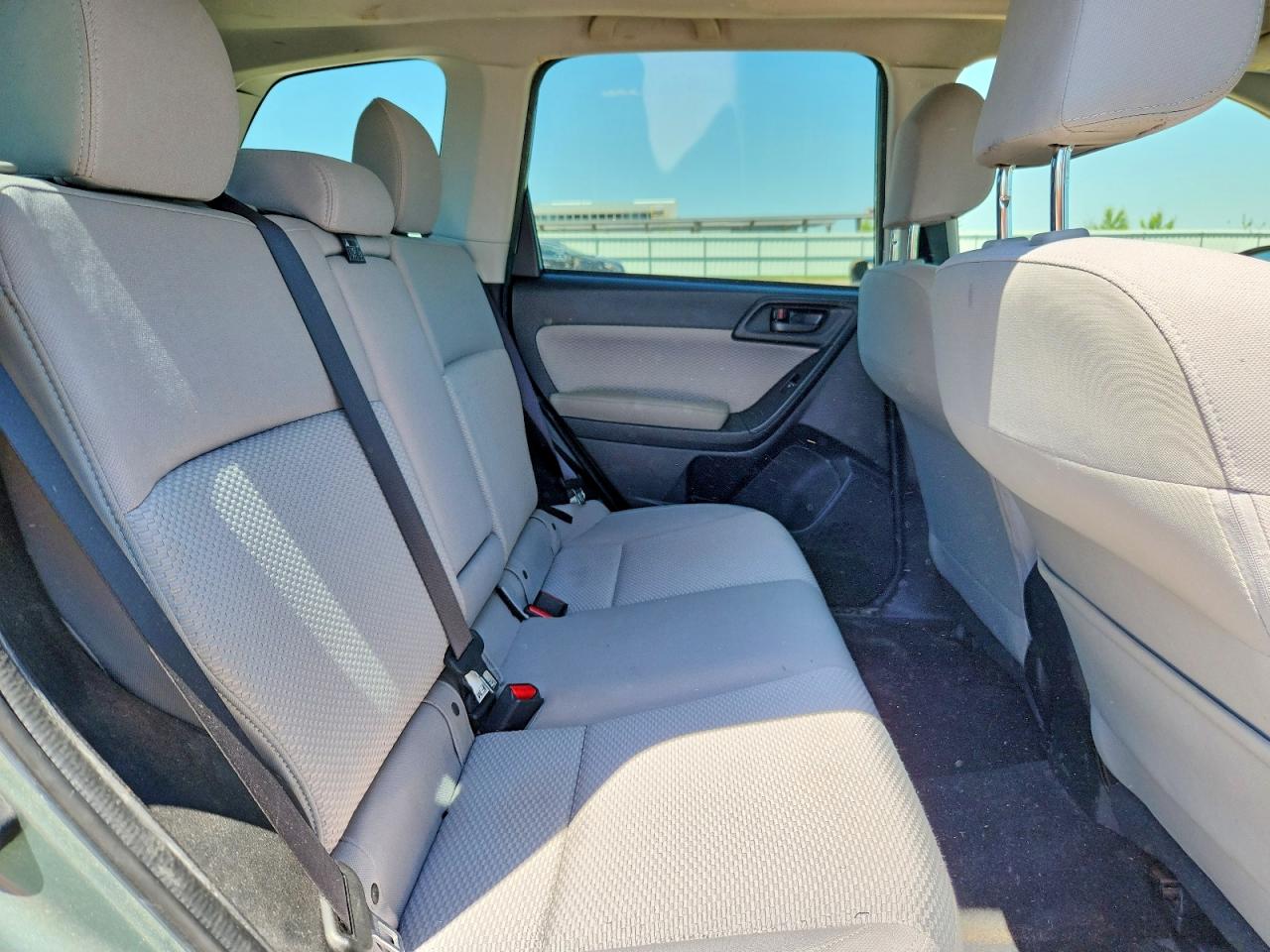 2018 Subaru Forester 2.5i Premium Green vin: JF2SJAECXJH567724
