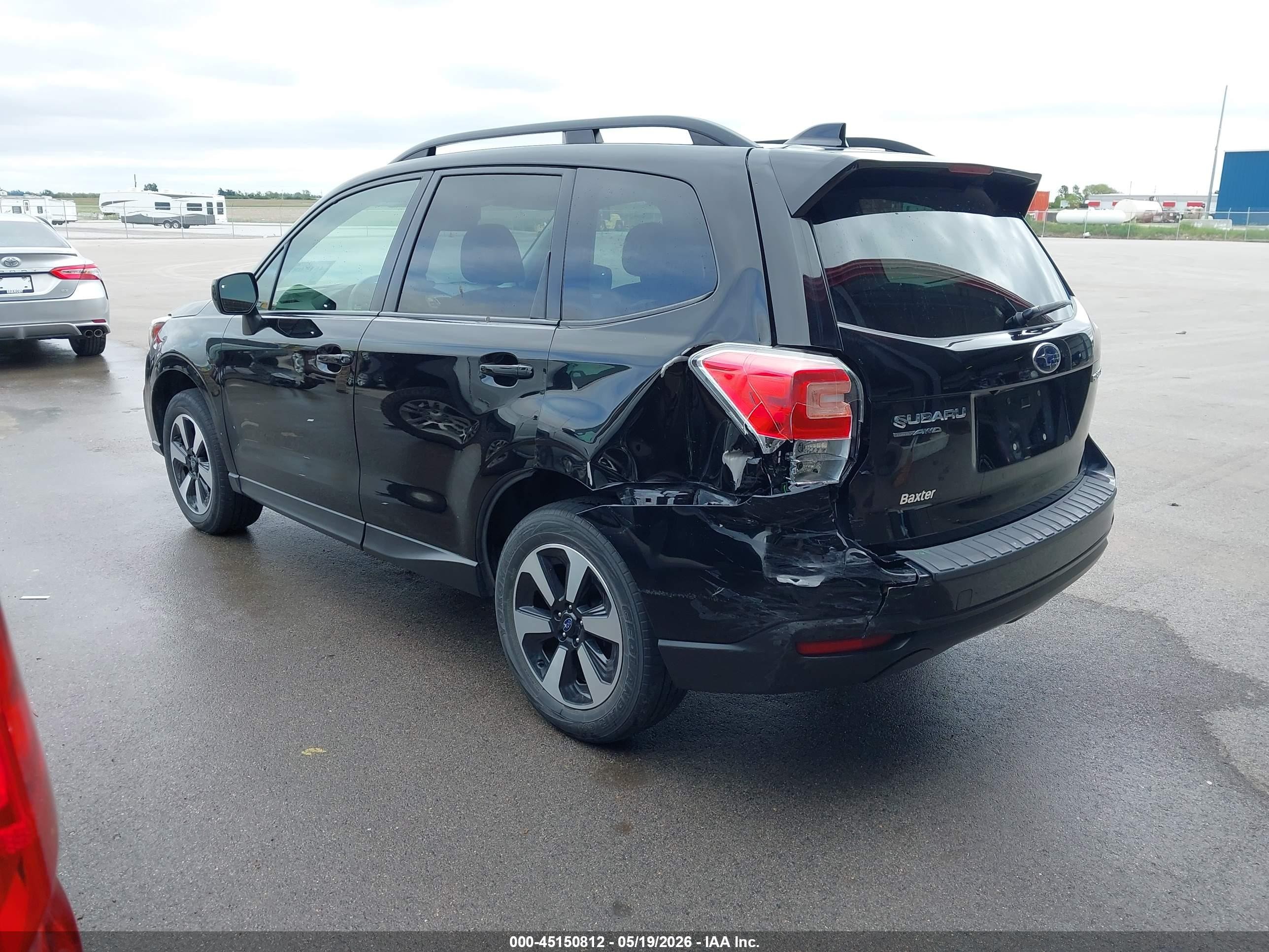 2018 Subaru Forester 2.5i Premium Черный vin: JF2SJAECXJH569912