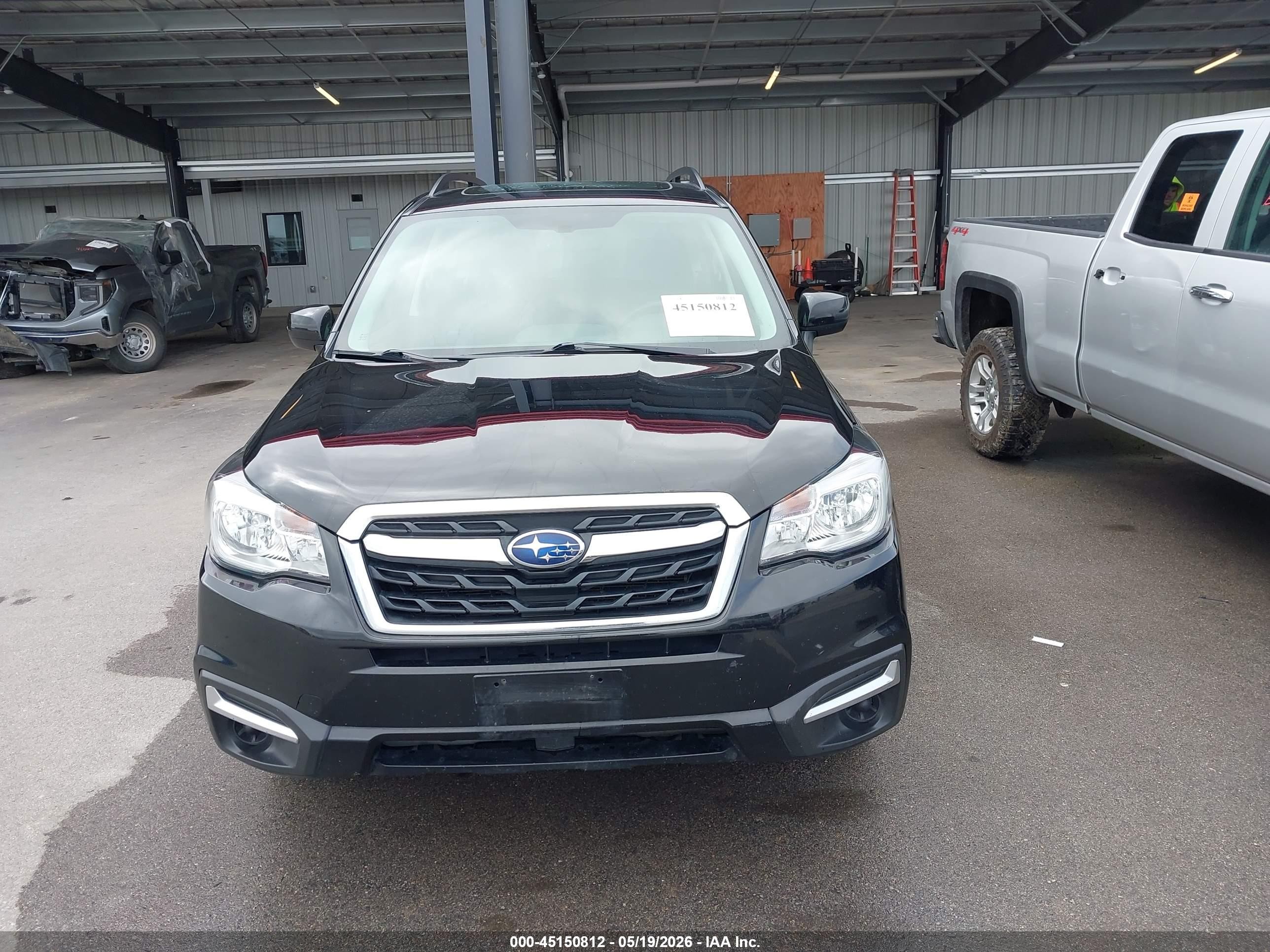 2018 Subaru Forester 2.5i Premium Черный vin: JF2SJAECXJH569912