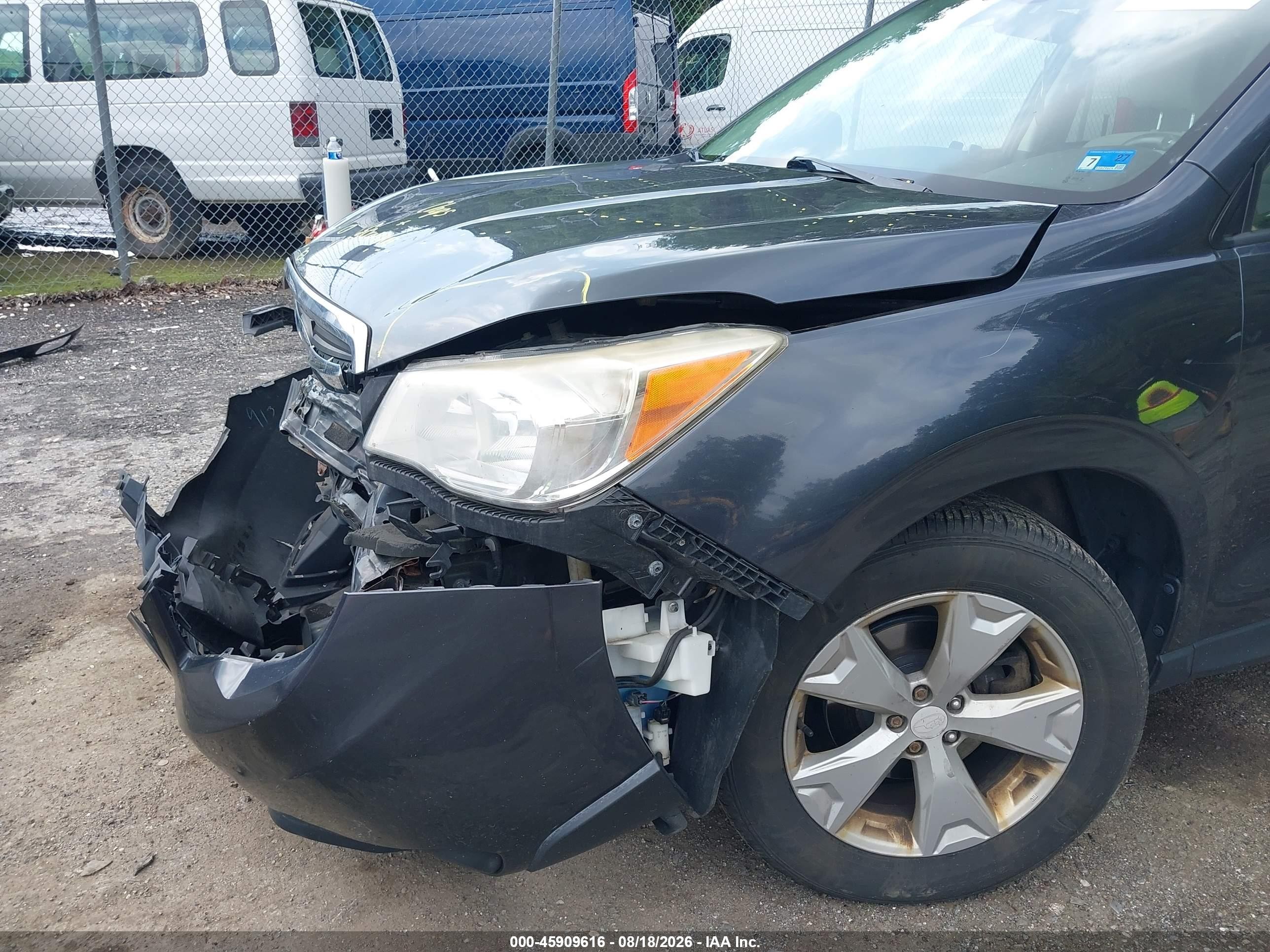 2015 Subaru Forester 2.5i Premium Серый vin: JF2SJAFC2FH507555