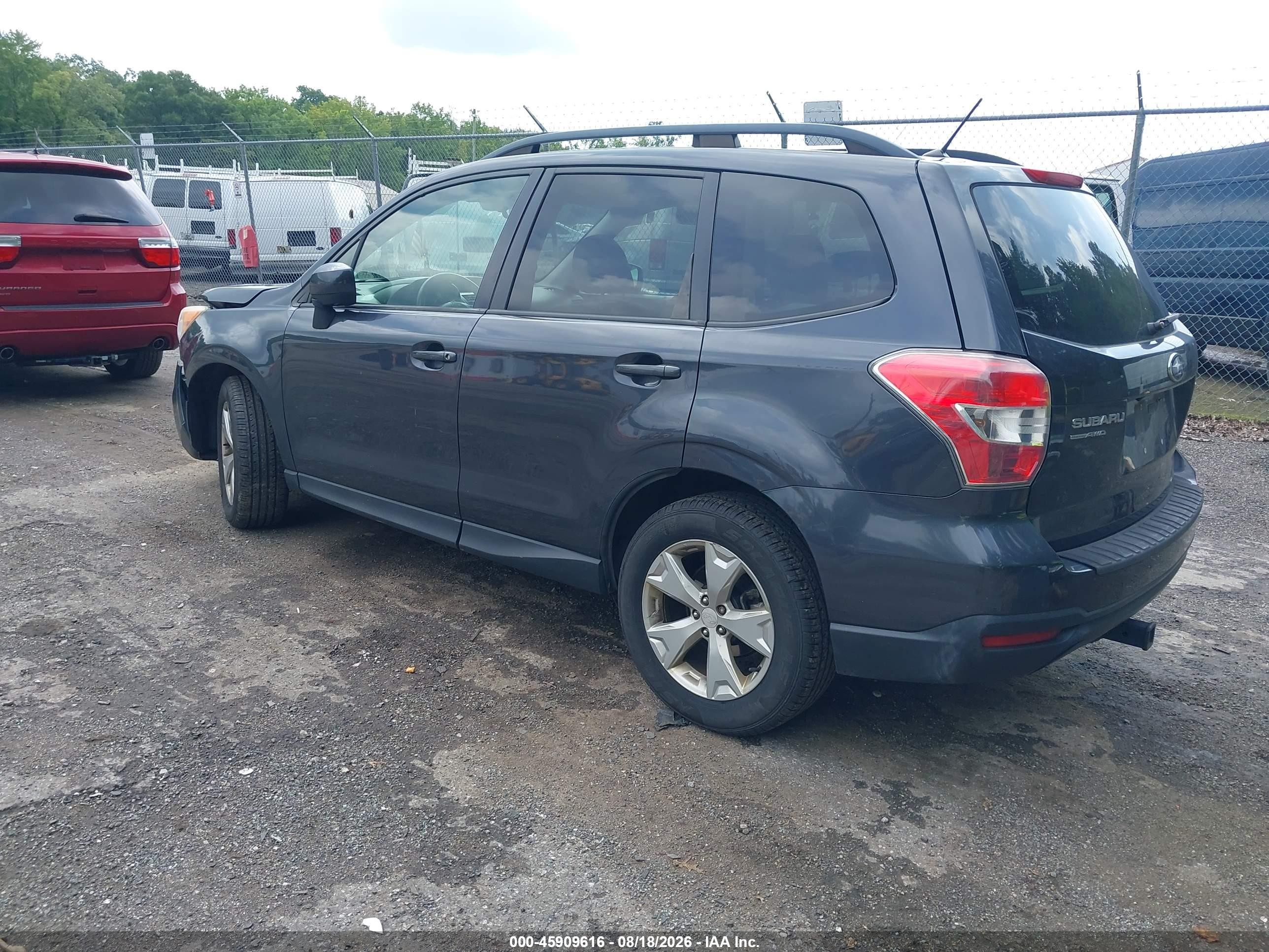 2015 Subaru Forester 2.5i Premium Серый vin: JF2SJAFC2FH507555