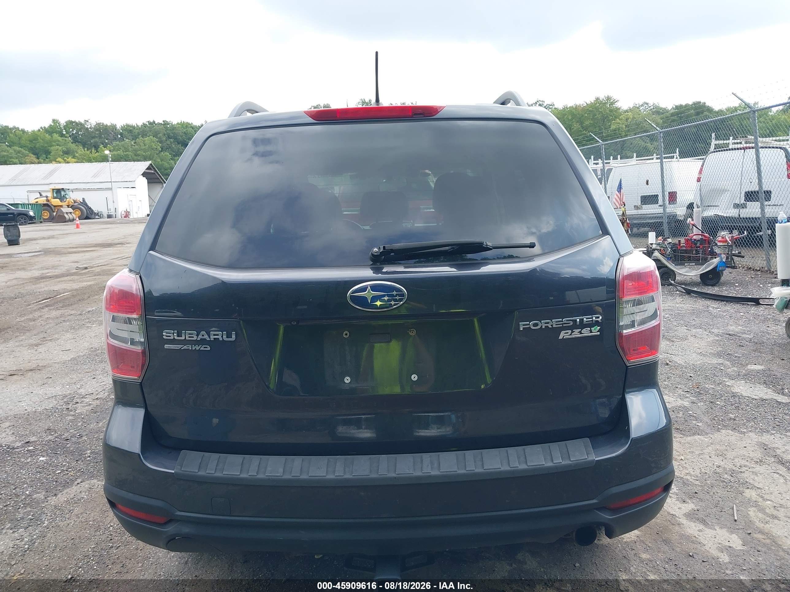 2015 Subaru Forester 2.5i Premium Серый vin: JF2SJAFC2FH507555