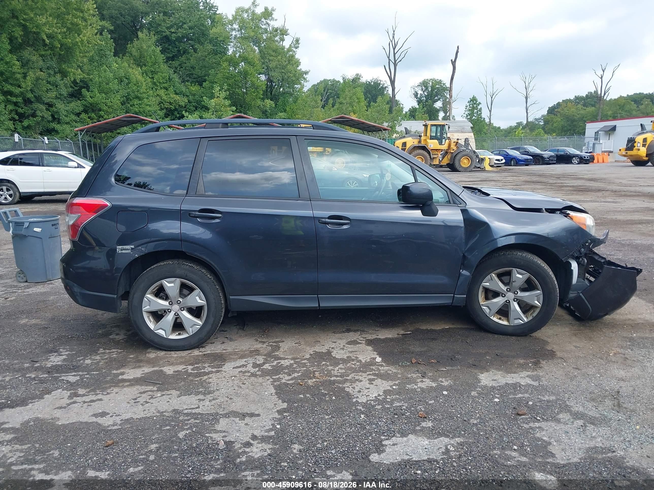 2015 Subaru Forester 2.5i Premium Серый vin: JF2SJAFC2FH507555