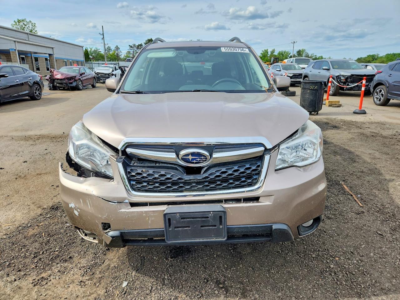 2015 Subaru Forester 2.5i Premium Tan vin: JF2SJAFC3FH427388