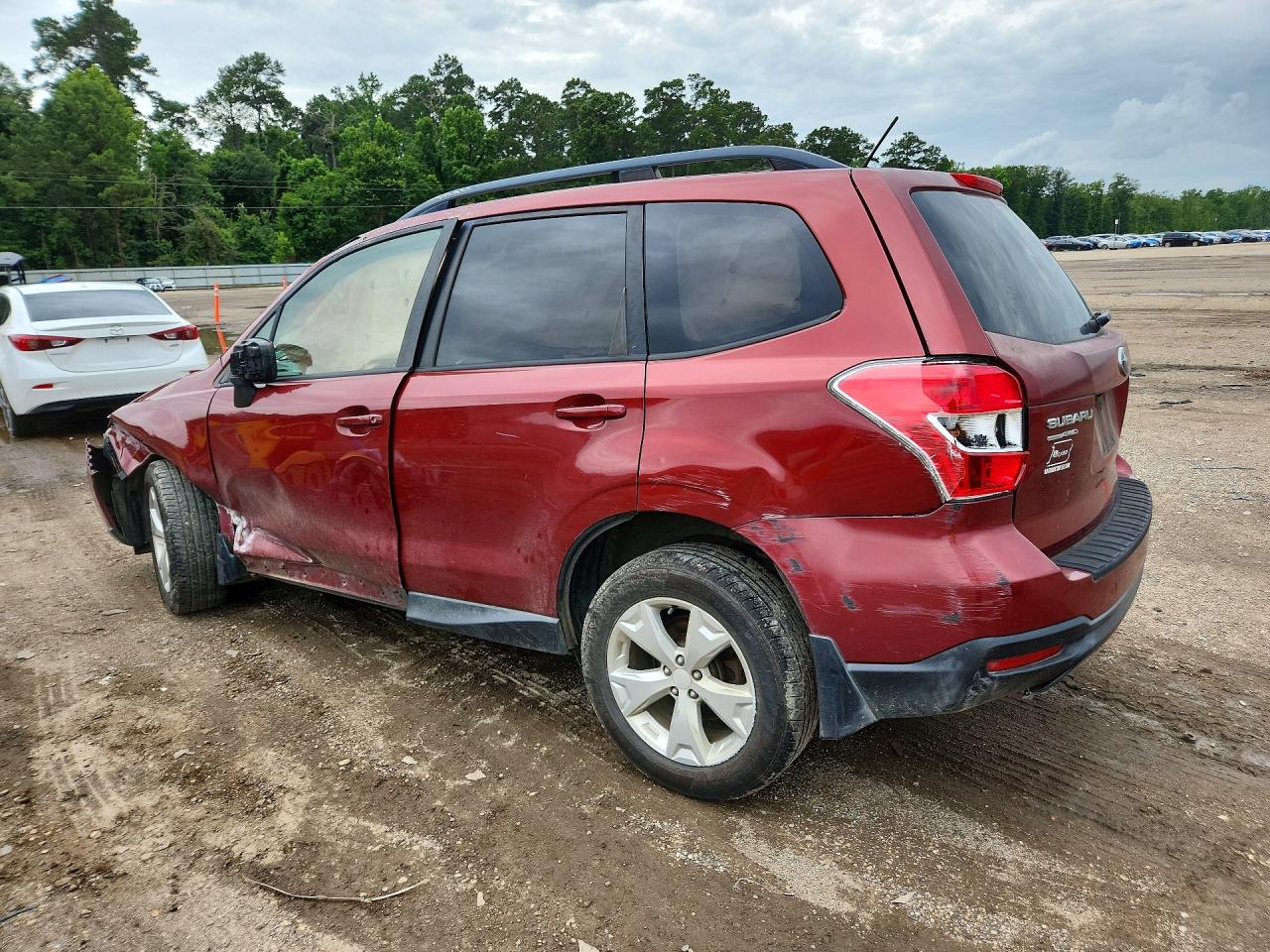 2015 Subaru Forester 2.5i Premium Maroon vin: JF2SJAFC3FH809873