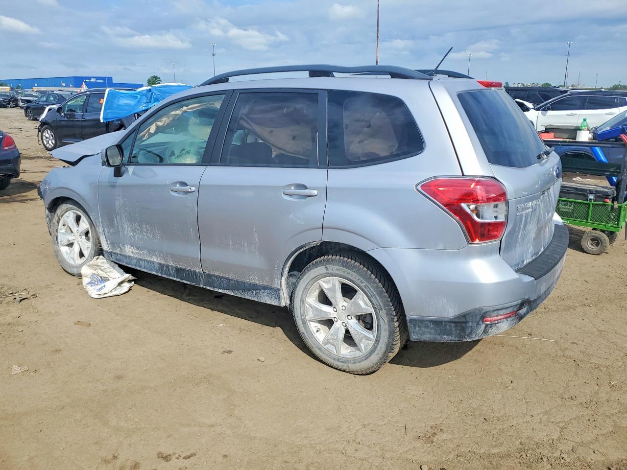 2015 Subaru Forester 2.5i Premium Silver vin: JF2SJAFC4FH817240
