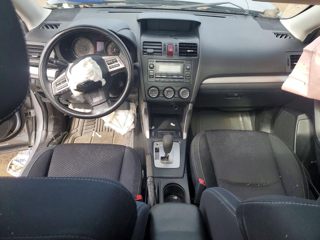 2015 Subaru Forester 2.5i Premium Silver vin: JF2SJAFC4FH817240