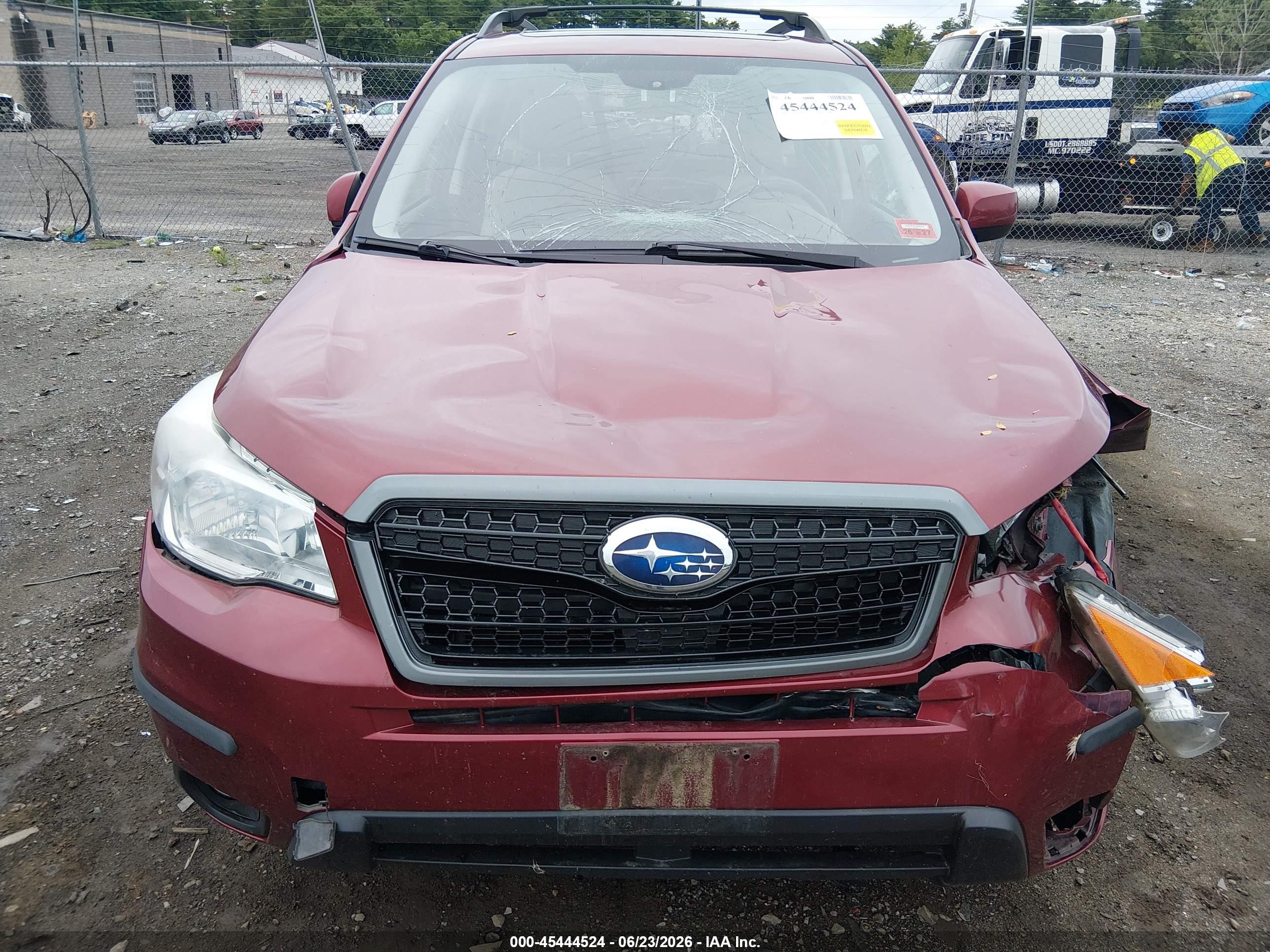 2015 Subaru Forester 2.5i Premium Red vin: JF2SJAFC7FH459485