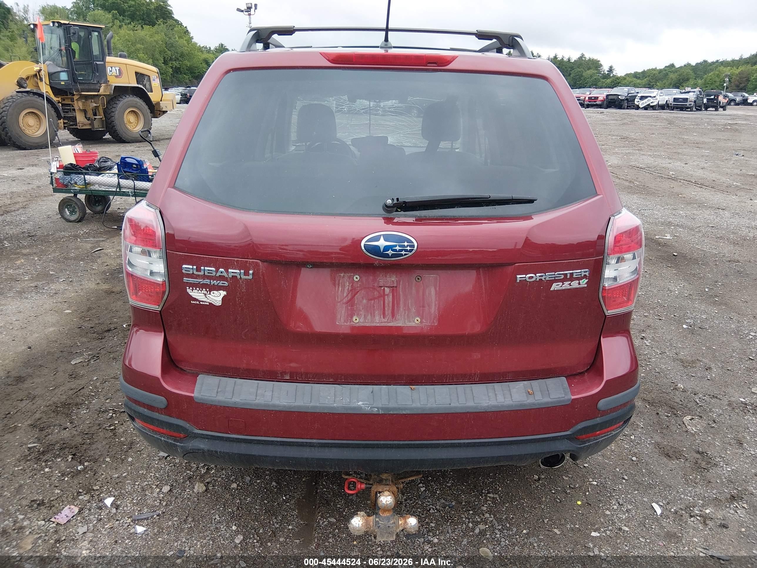 2015 Subaru Forester 2.5i Premium Red vin: JF2SJAFC7FH459485