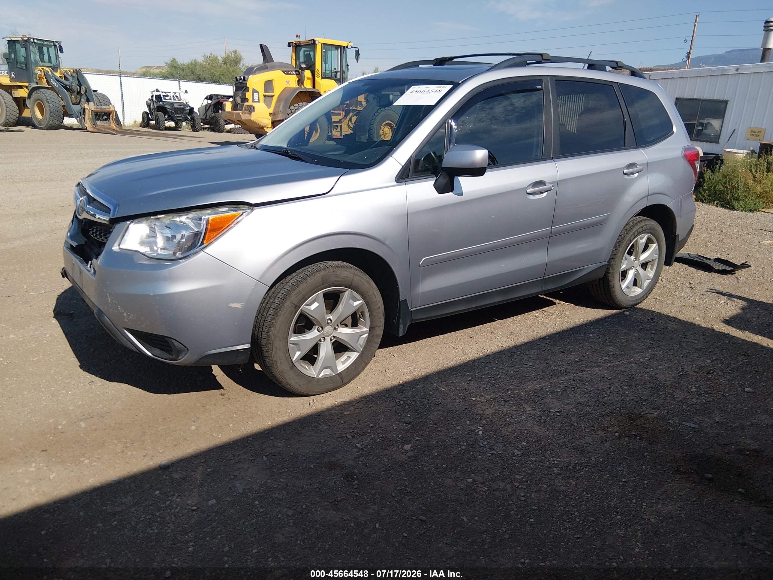 2015 Subaru Forester 2.5i Premium Silver vin: JF2SJAFC7FH584891