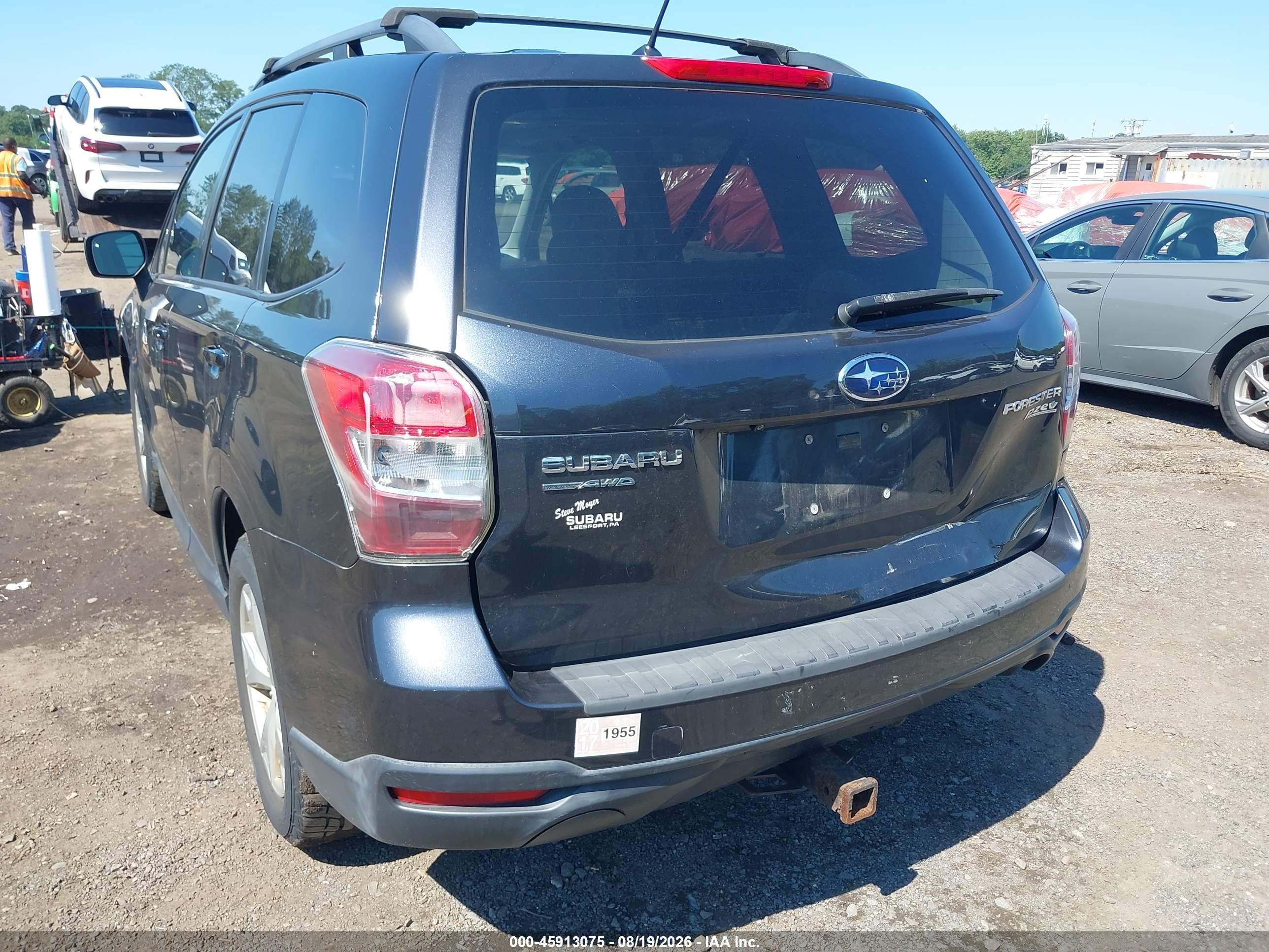 2015 Subaru Forester 2.5i Premium Gray vin: JF2SJAFC8FH528376