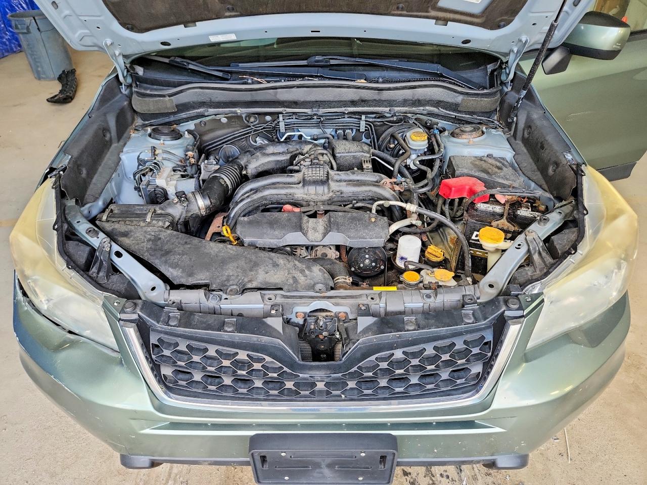 2015 Subaru Forester 2.5i Premium Green vin: JF2SJAFC8FH544898